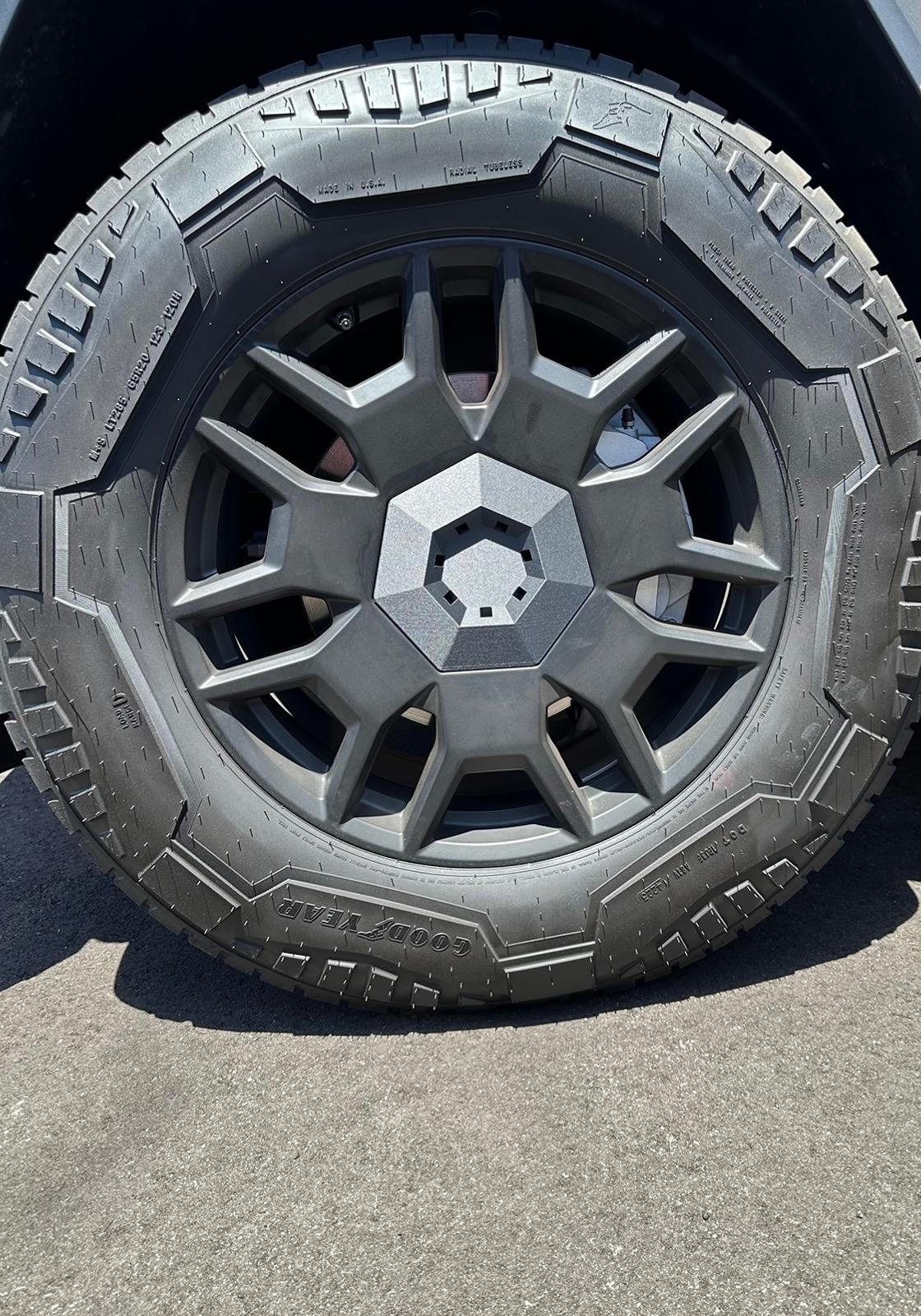 Tesla Cybertruck Best Wheel Cap Lug Nut Covers IMG_2511
