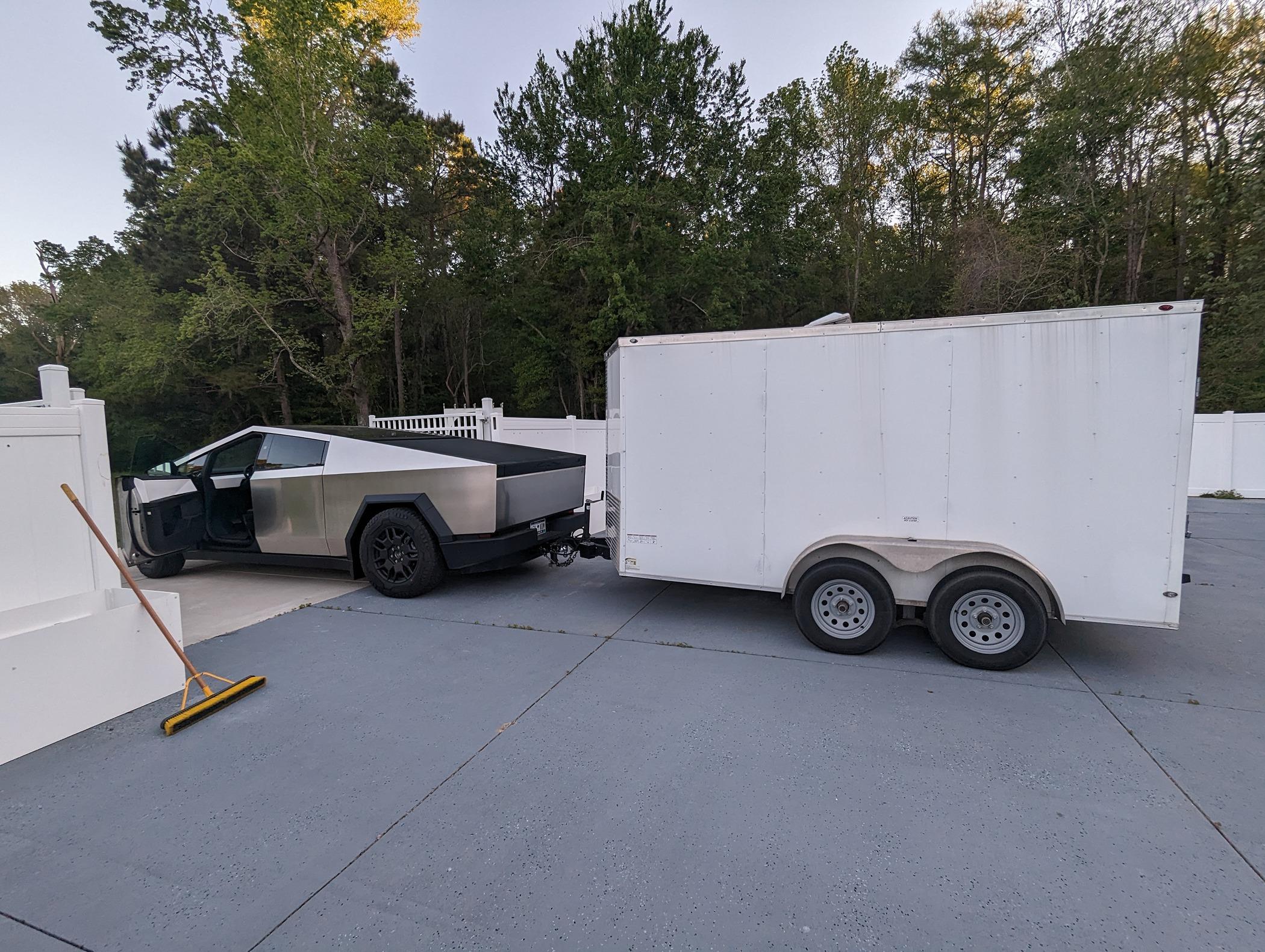 Tesla Cybertruck Cybertruck OWNERS List & Stats [Add Yours]! ✍🏻 PXL_20240406_112025210