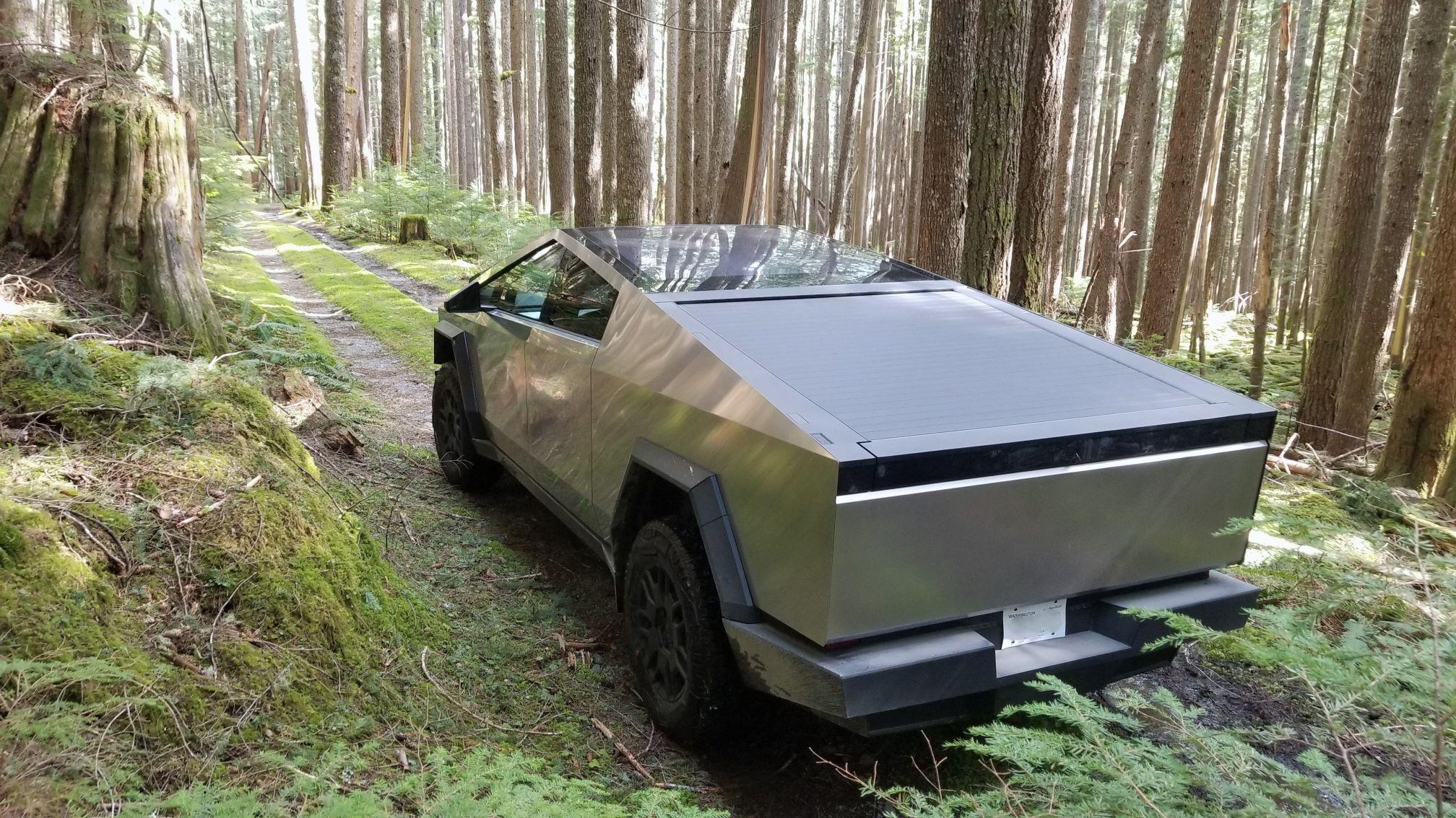 Tesla Cybertruck Daily random Cybertruck photos thread - Post Yours! 📸 🤳 20240418_154549sm