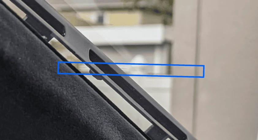 Tesla Cybertruck Windshield Distorted - Normal or Defect? 0SeTS_-7HqbYxCygDZHoemKugPJ7RP06zn5JDOOEMPgnIgwlqA