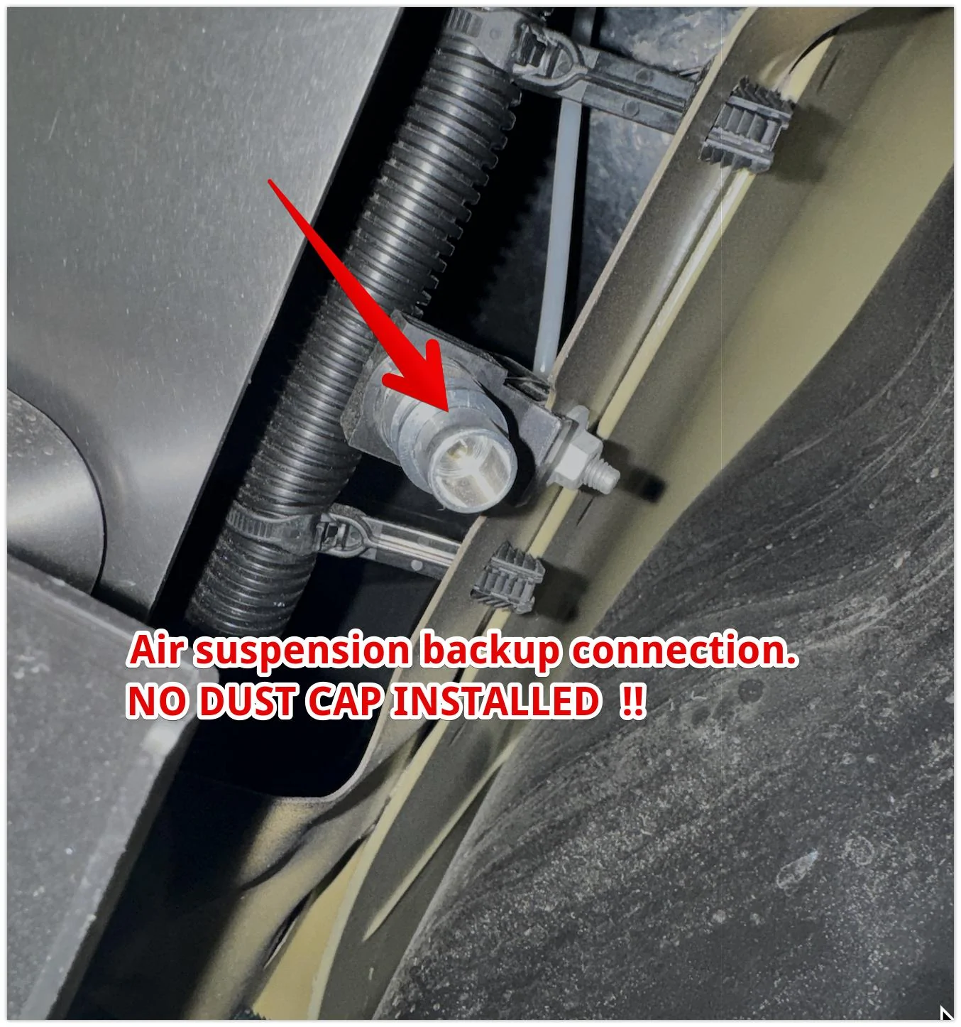 Tesla Cybertruck Air Suspension backup connector Issue NO DUST CAP