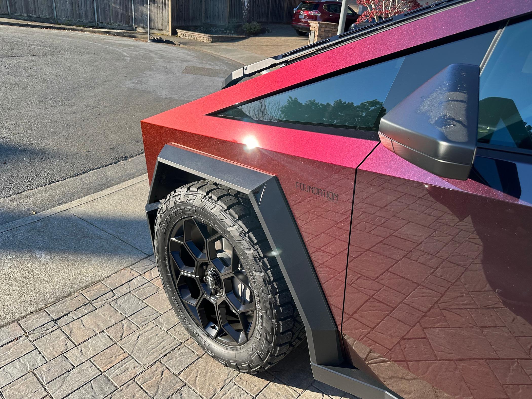Tesla Cybertruck Daily random Cybertruck photos thread - Post Yours! 📸 🤳 image_50459649.JPG