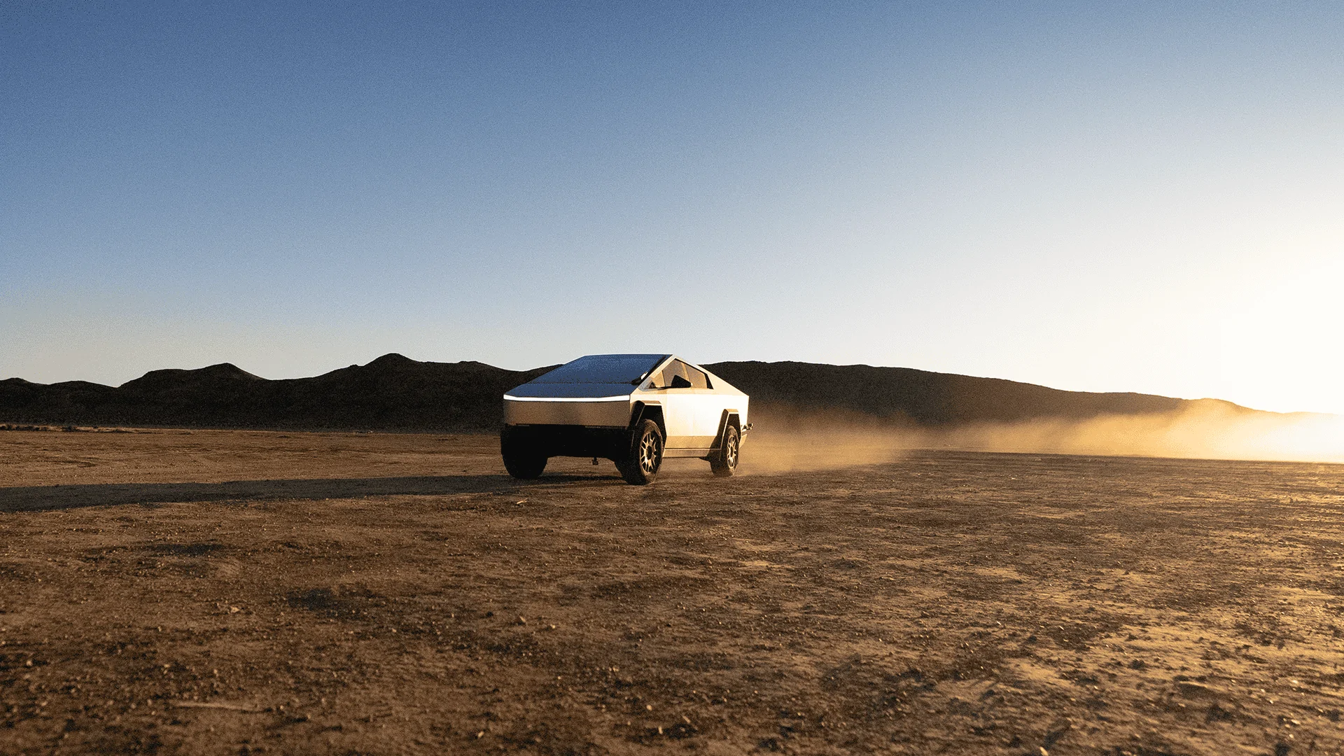 Tesla Cybertruck 🦾 Cybertruck doing truck stuff!  Post your photos! 22