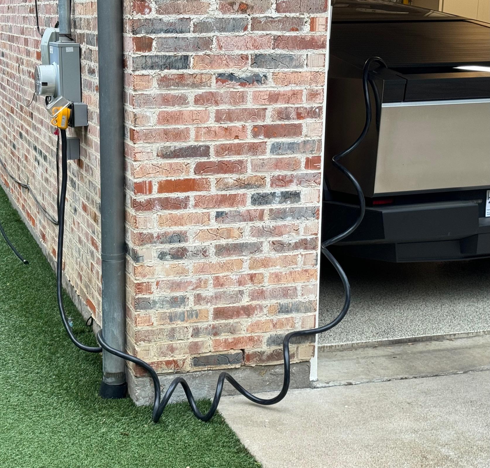 Tesla Cybertruck Powershare install cost - Texas IMG_0882