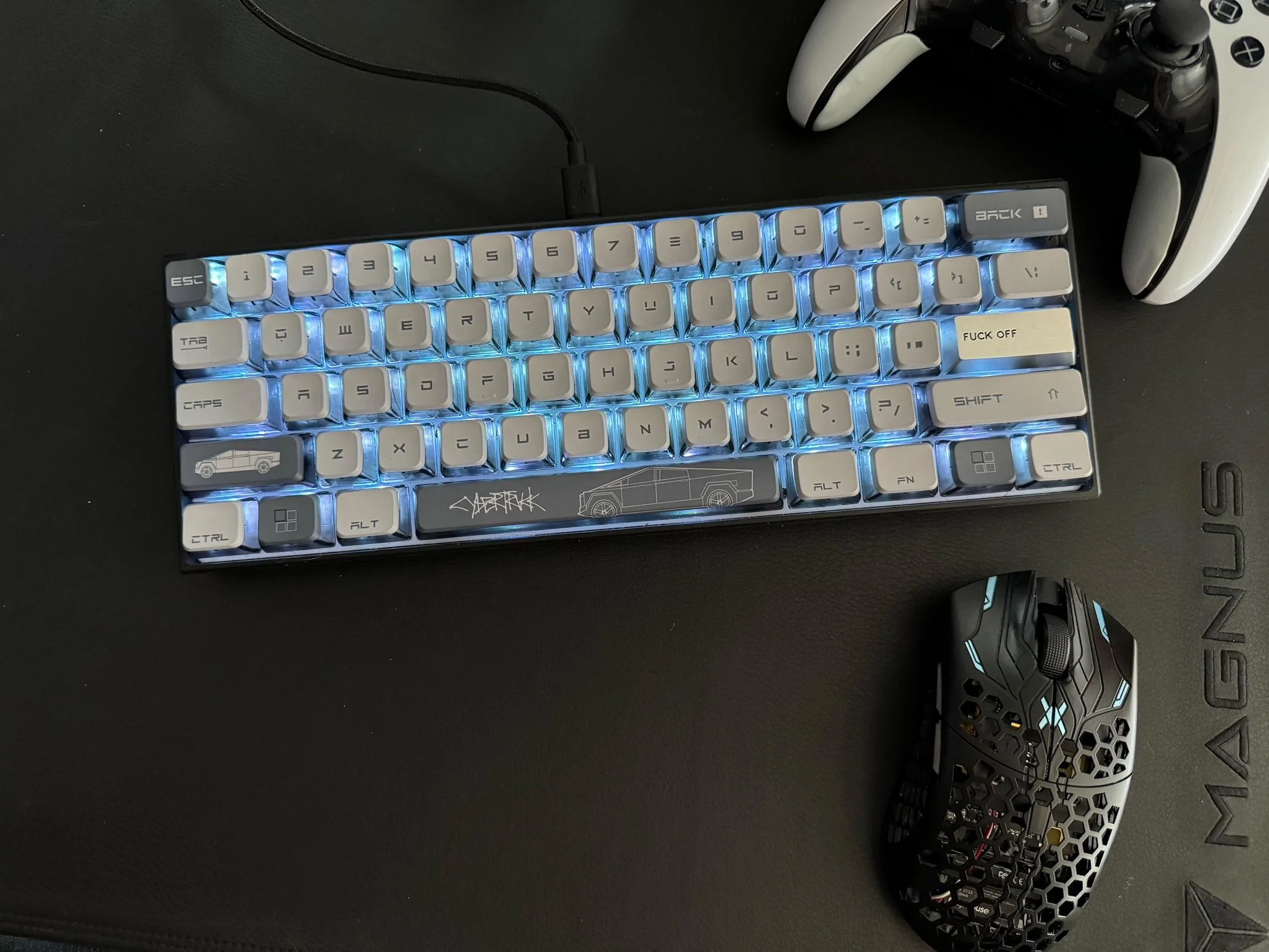 Tesla Cybertruck Cybertruck Keyboard IMG_3806