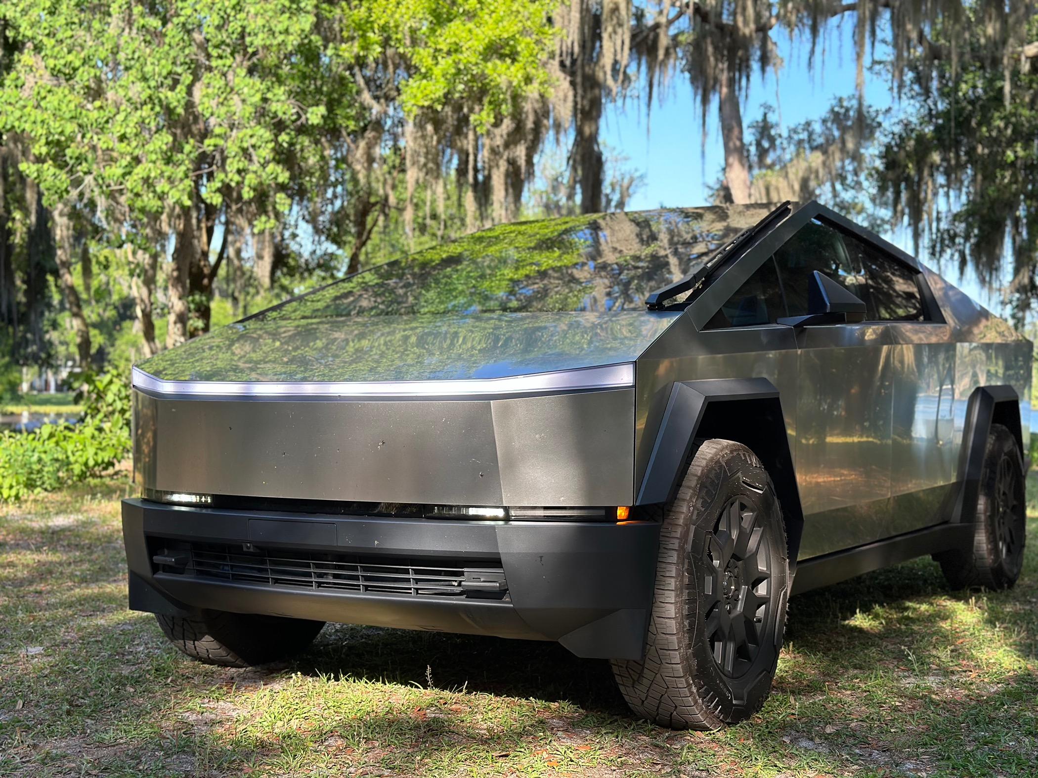 Tesla Cybertruck North Carolina Cybertrucks? IMG_2612