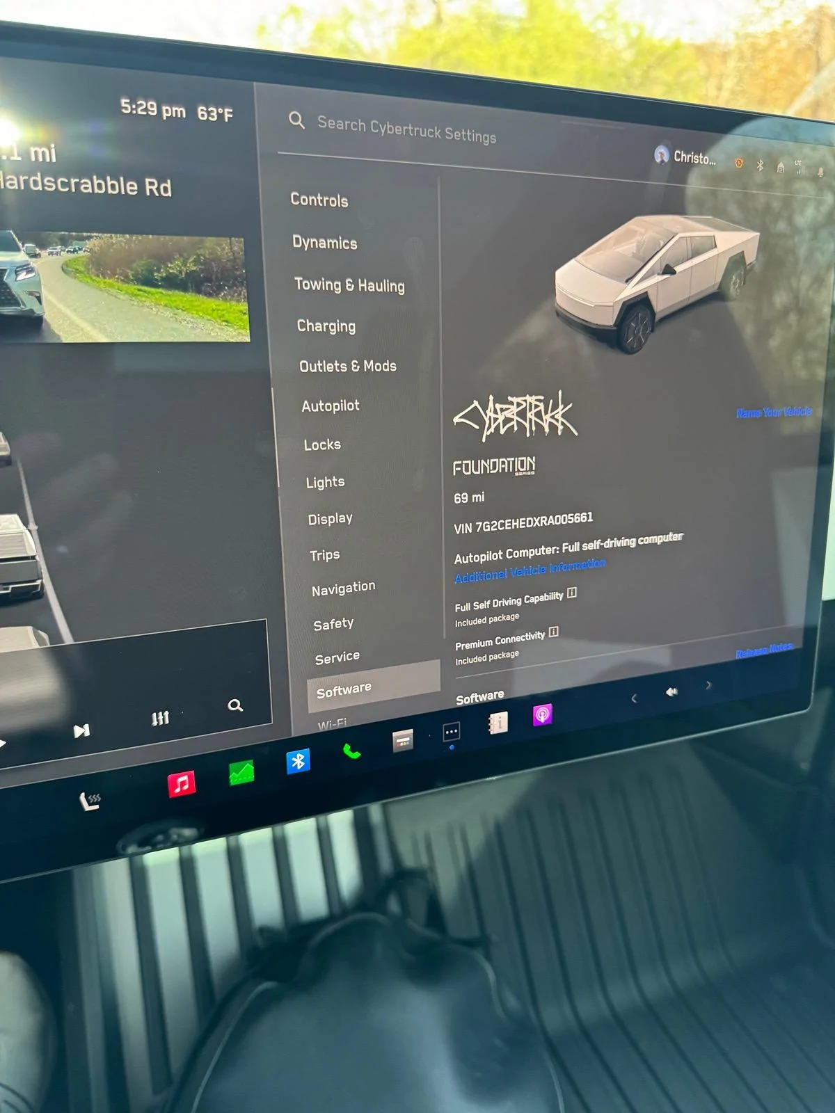 Tesla Cybertruck Vermont VIN has entered the chat IMG_1222