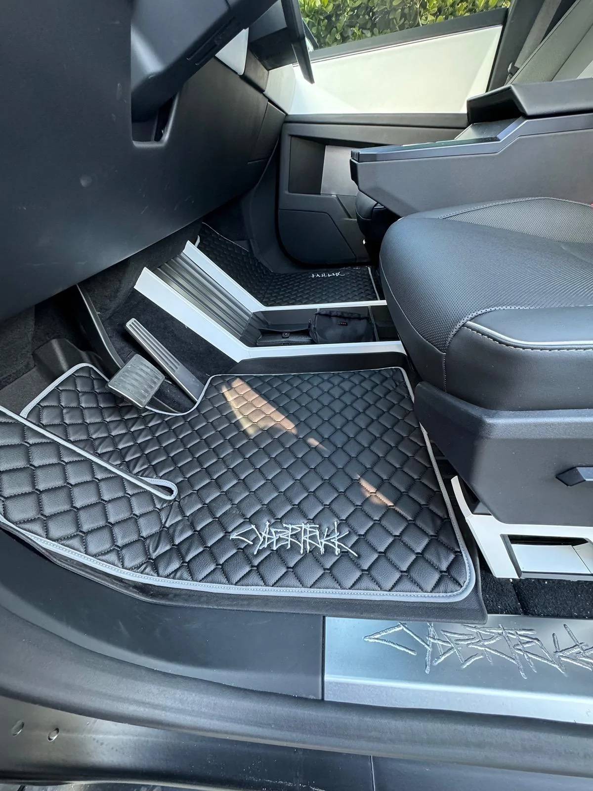 Tesla Cybertruck Custom Leather Floor Mats for Cybertruck installed IMG_6406