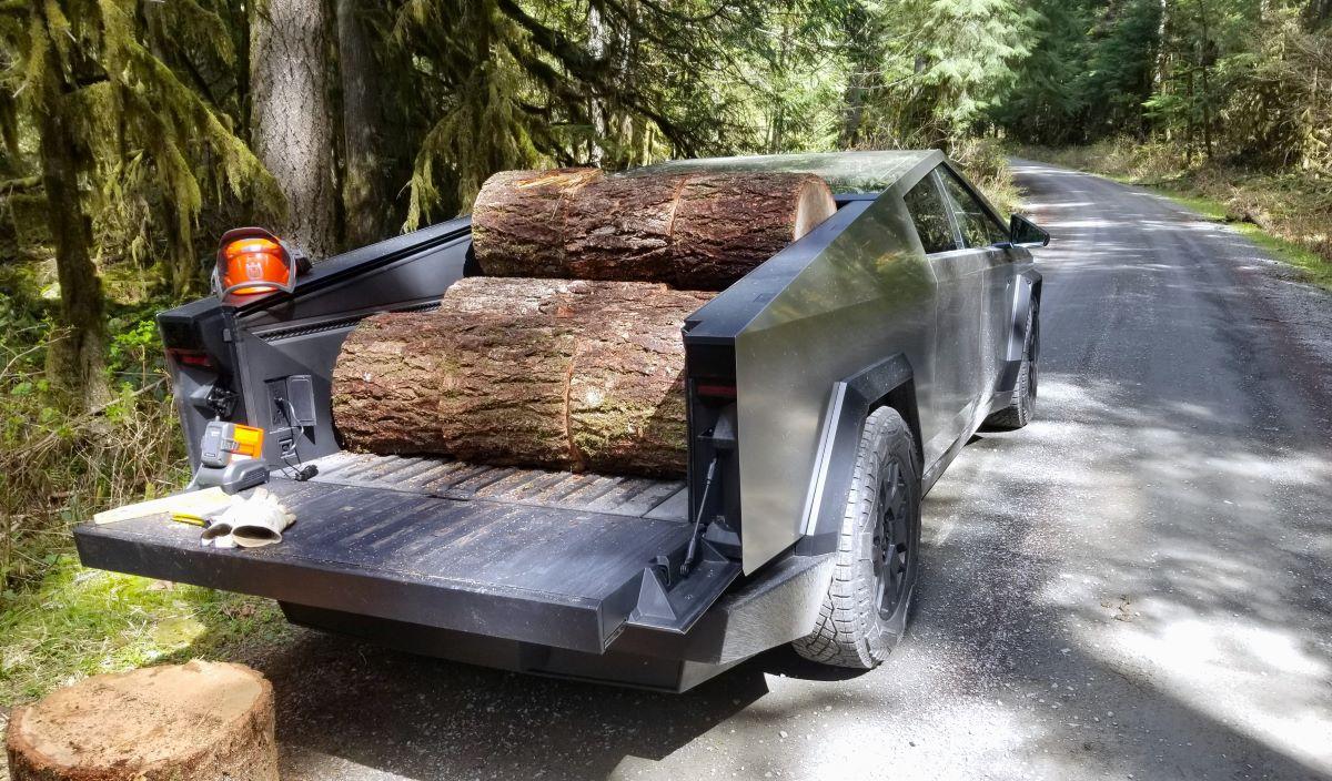 Tesla Cybertruck Daily random Cybertruck photos thread - Post Yours! 📸 🤳 20240422_133253crsm