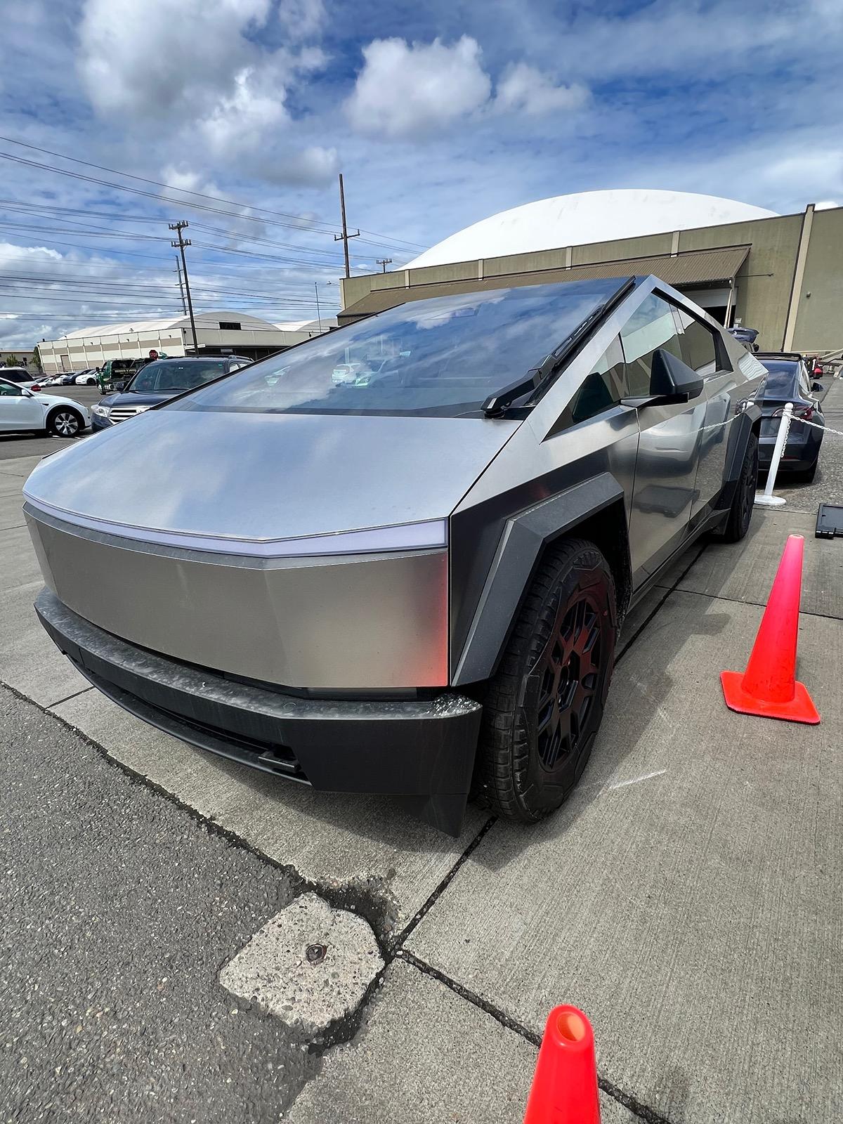 Tesla Cybertruck Washington IMG_5540