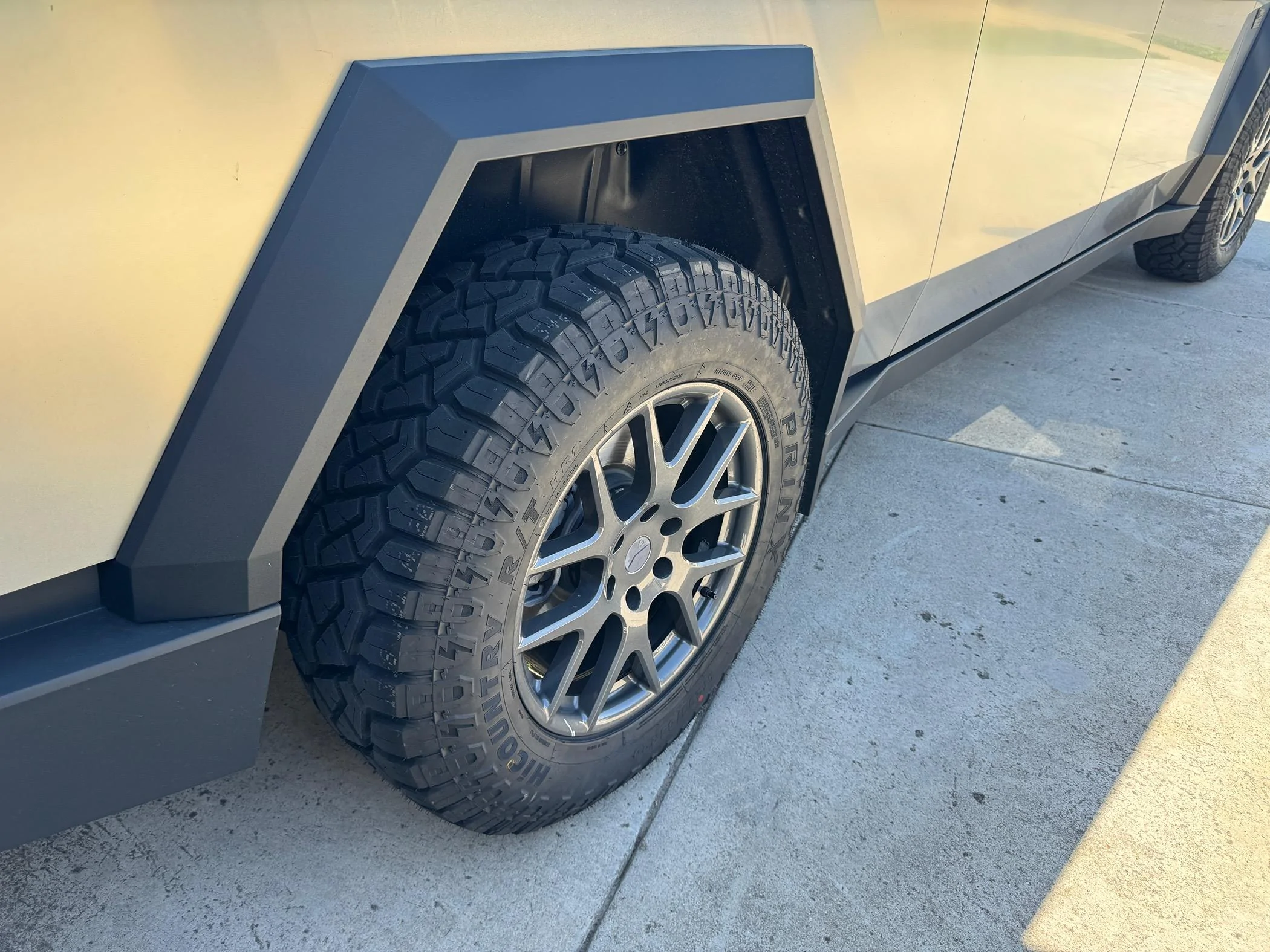 Tesla Cybertruck OEM Bluetooth TPMS from latest S3XY models will work on Cybertruck IMG_4975