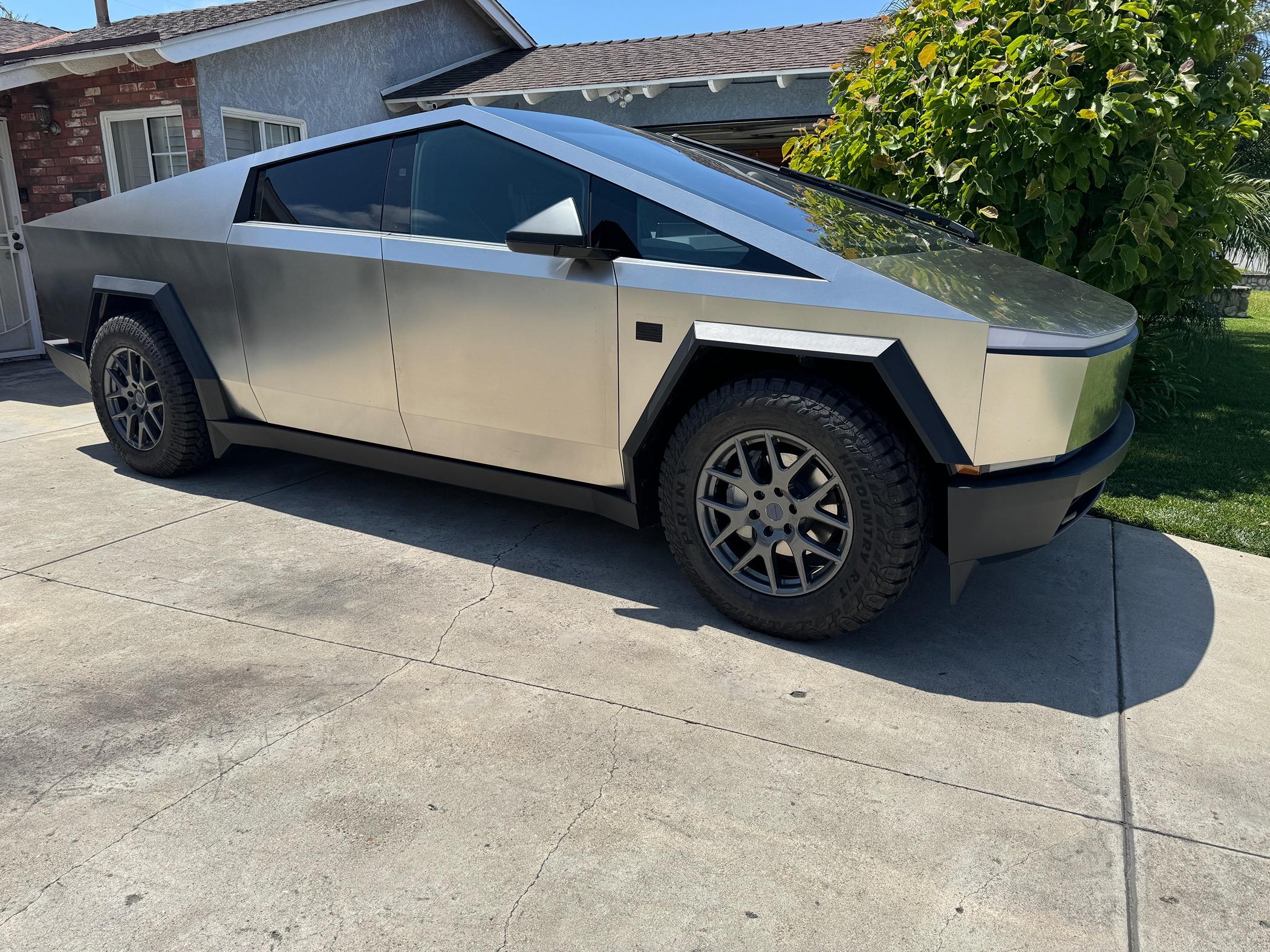 Tesla Cybertruck OEM Bluetooth TPMS from latest S3XY models will work on Cybertruck IMG_4971