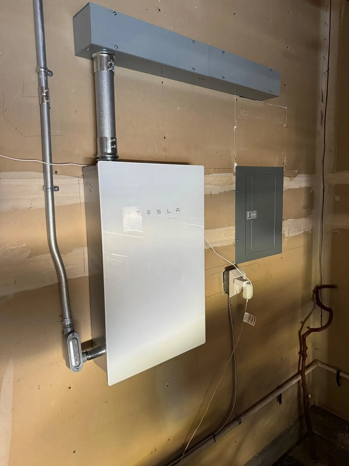 Tesla Cybertruck PowerShare installed yesterday IMG_2308