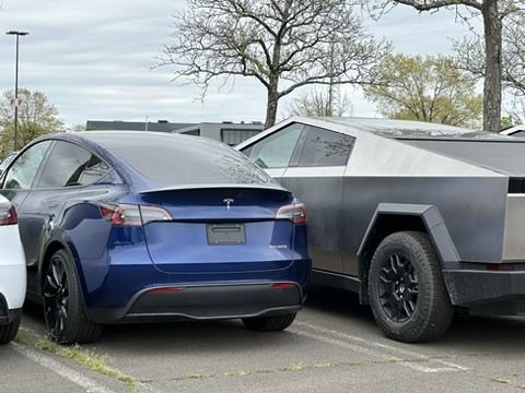 Tesla Cybertruck A cool dozen Cybertrucks in a holding lot for Lawrenceville NJ C91ABF8A-66A4-47FA-A7F0-3286CD1FE285_4_5005_c