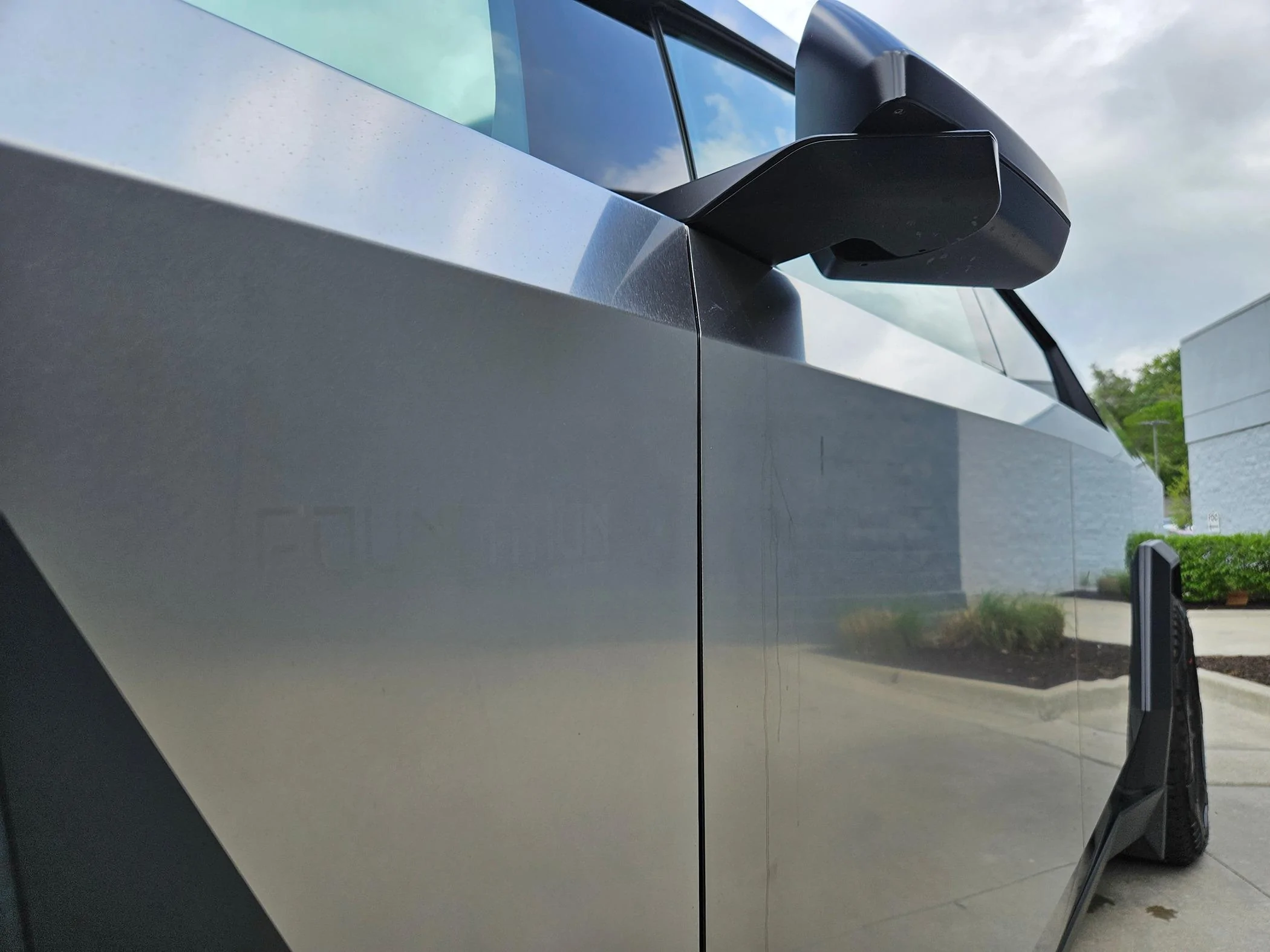 Tesla Cybertruck Today's the Day...Kansas City! 20240427_114825