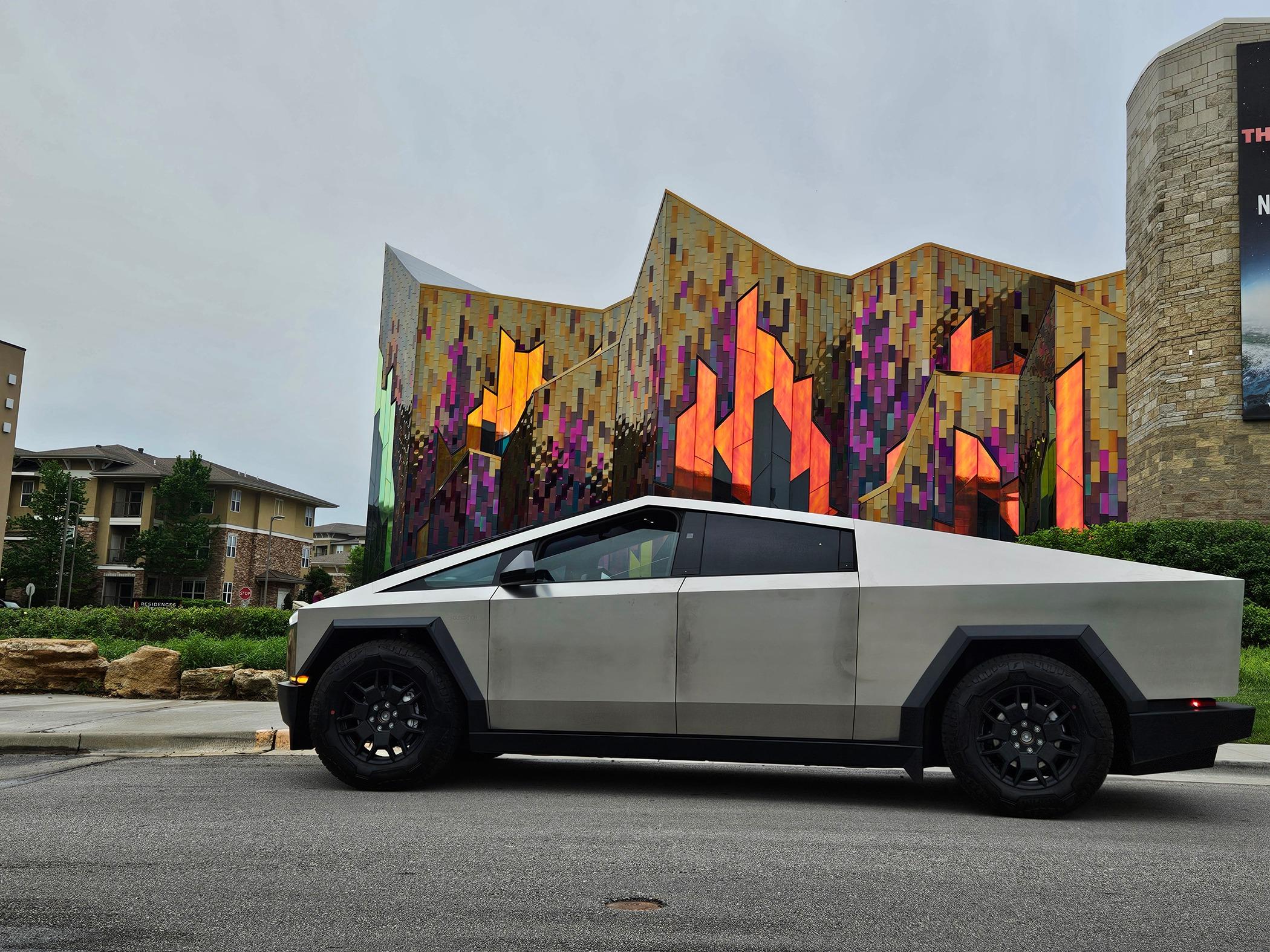 Tesla Cybertruck Today's the Day...Kansas City! 20240427_160653