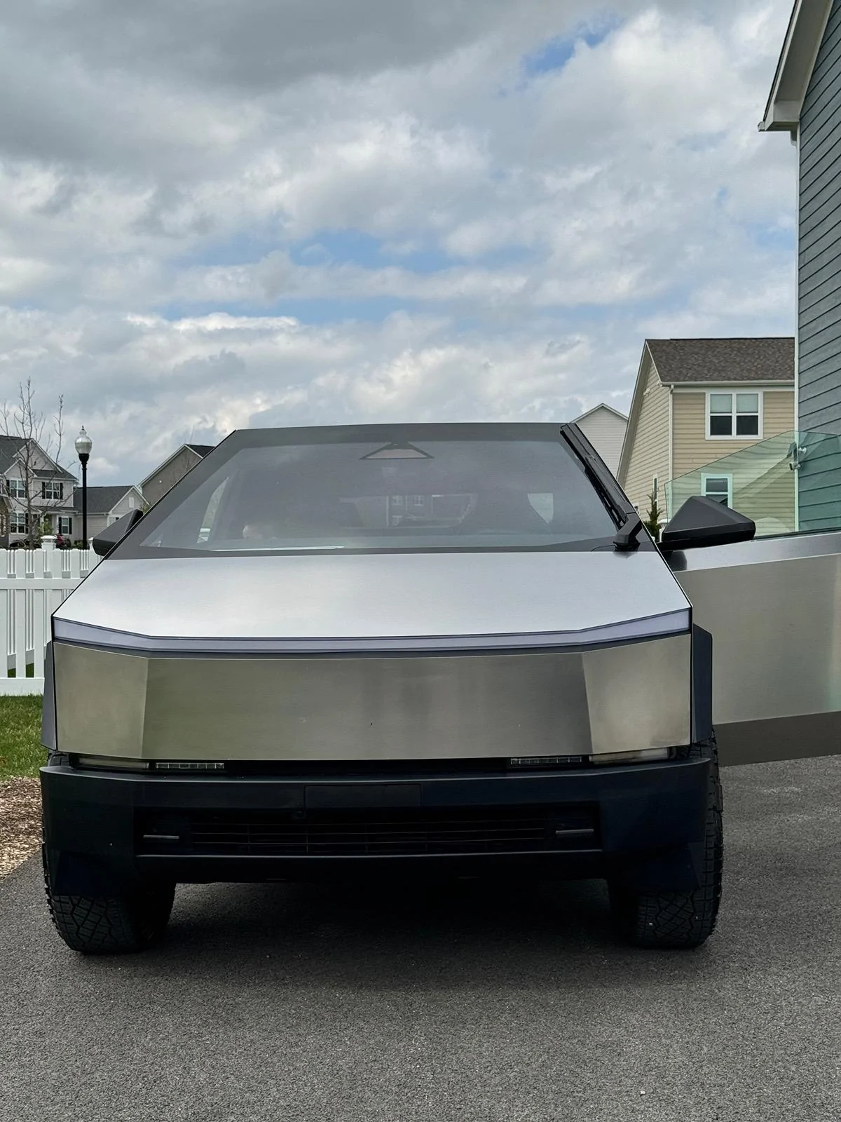 Tesla Cybertruck VINs Pending Delivery Chart & National Map 🗺️ IMG_3947