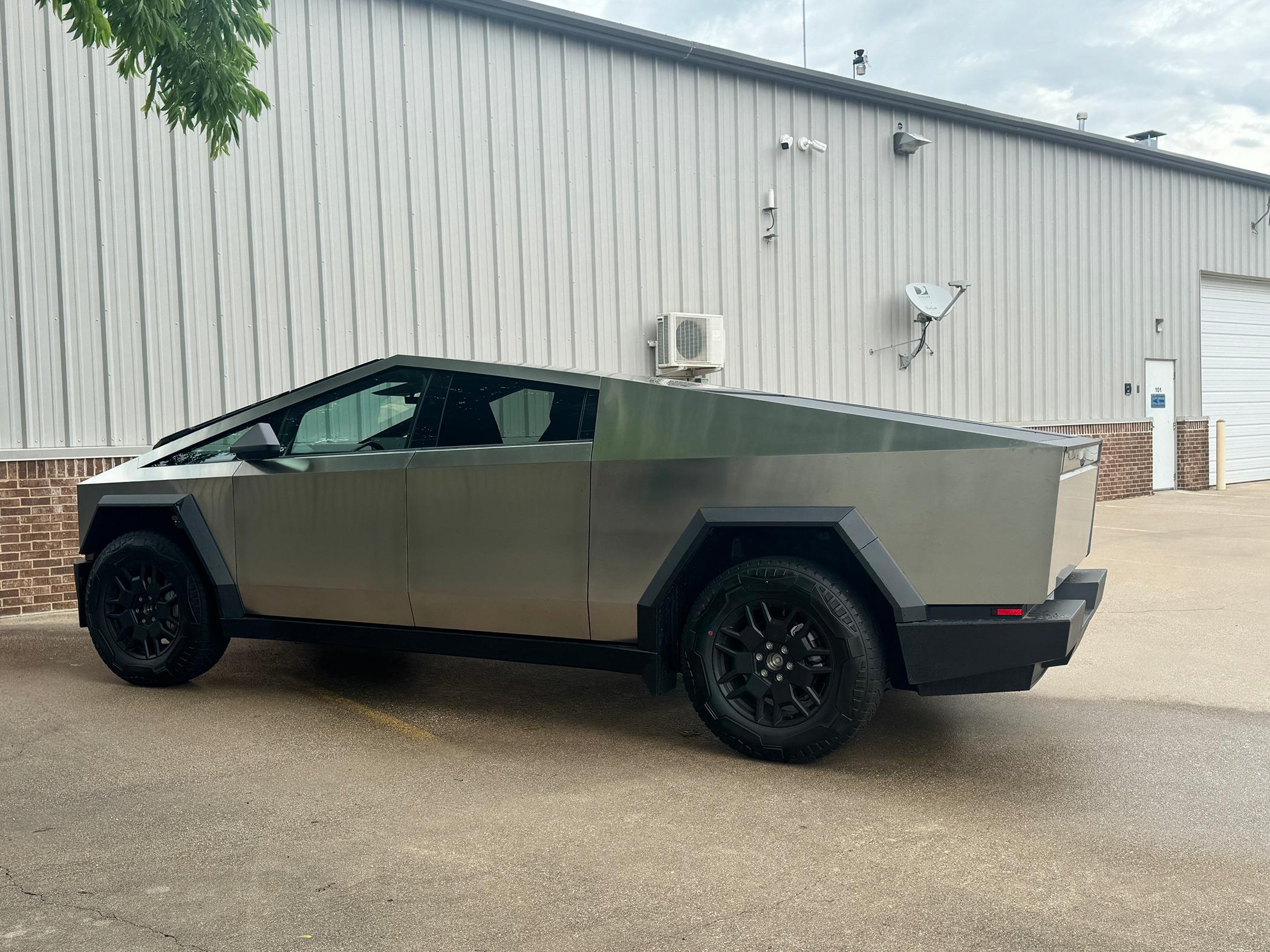 Tesla Cybertruck VIN received in Dallas, TX cybertruck.JPG