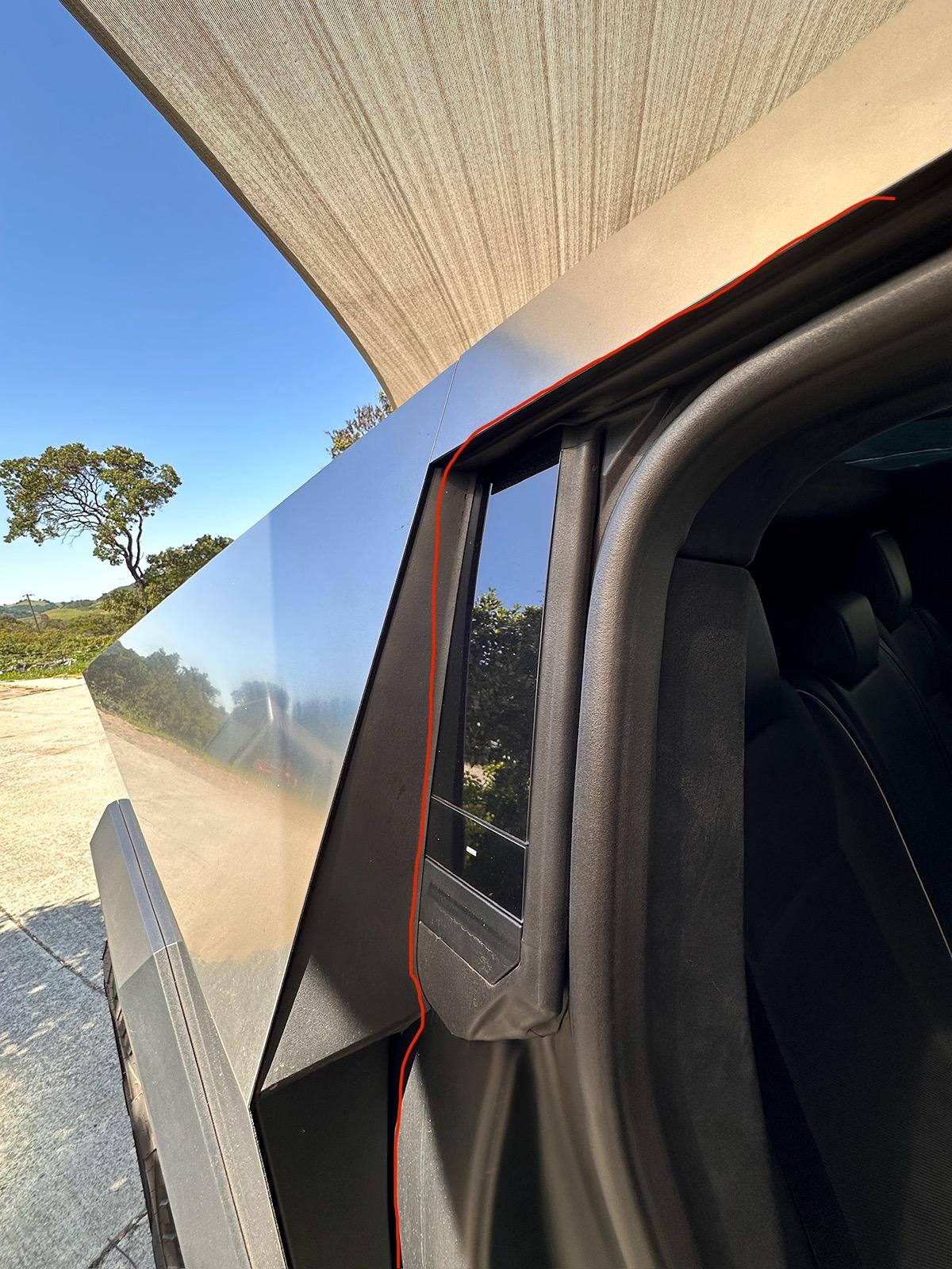 Tesla Cybertruck Digital Rear View Mirror Installed - WOLFBOX 12" Rear View Mirror Camera ... cheap and it works IMG_2819