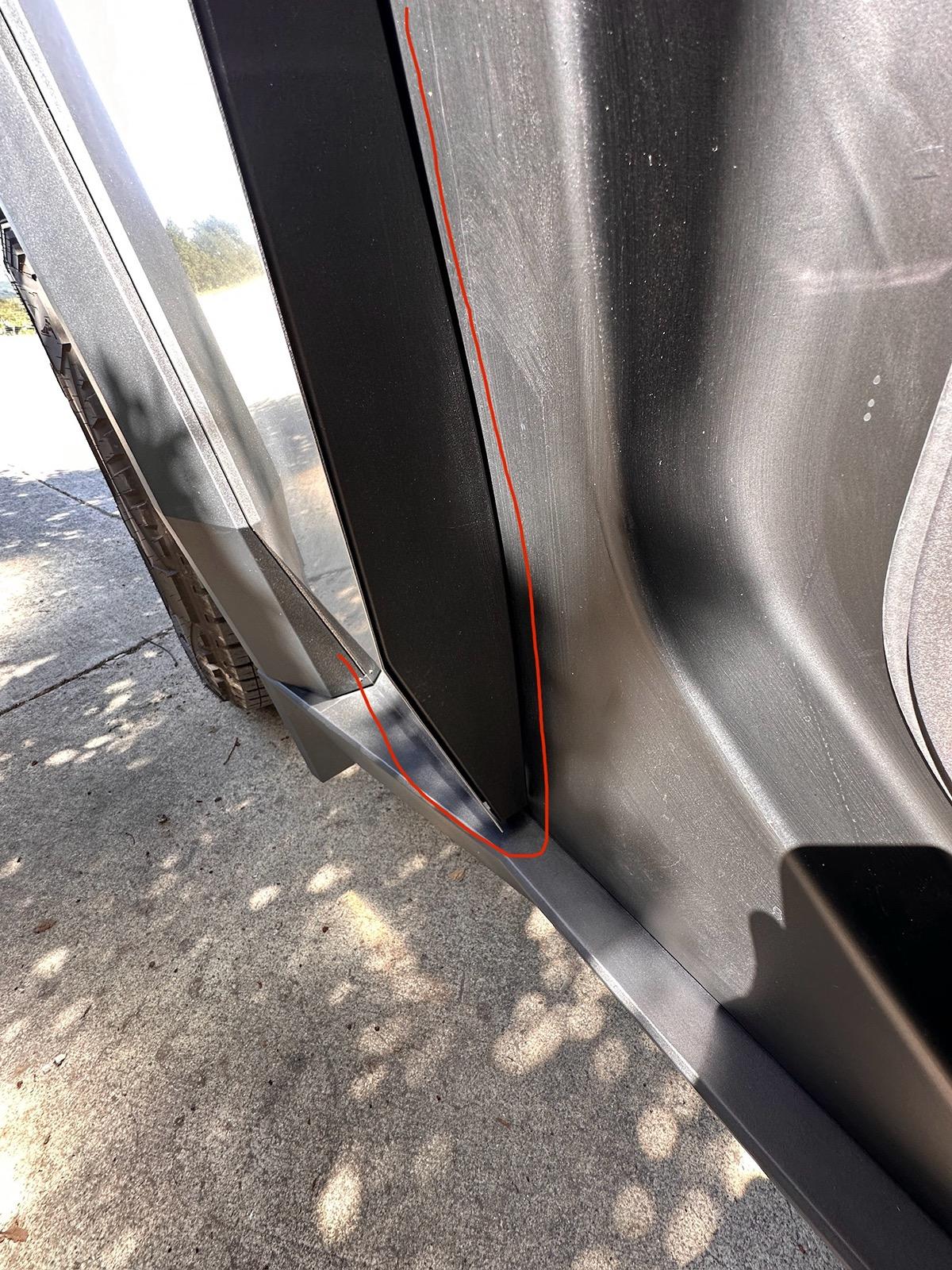 Tesla Cybertruck Digital Rear View Mirror Installed - WOLFBOX 12" Rear View Mirror Camera ... cheap and it works IMG_2820
