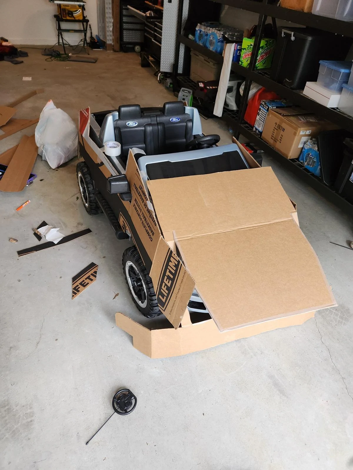 Tesla Cybertruck New Environmentally Friendly-ish wrap. Currently in testing! 20240428_111952
