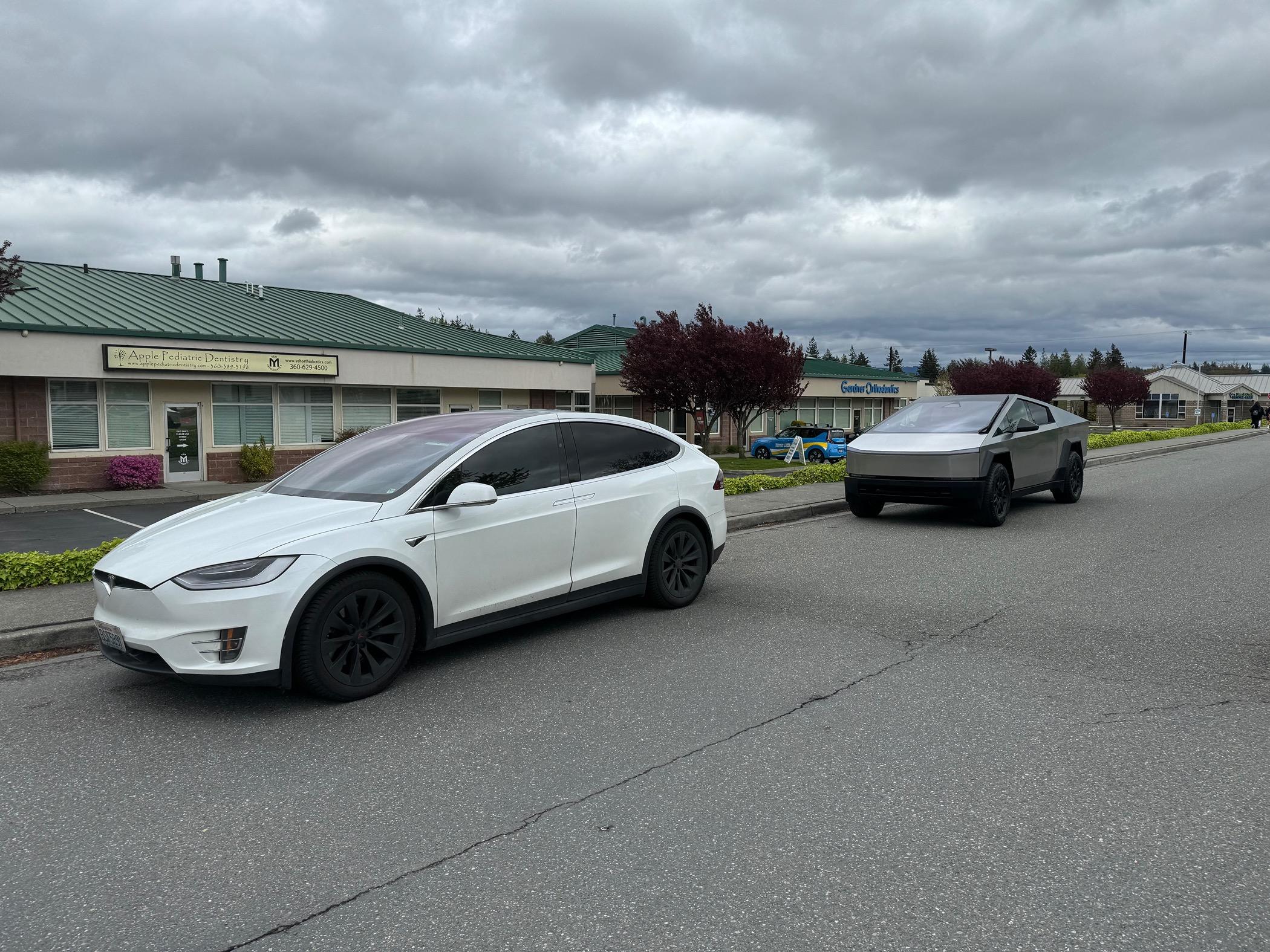 Tesla Cybertruck Daily random Cybertruck photos thread - Post Yours! 📸 🤳 IMG_5023