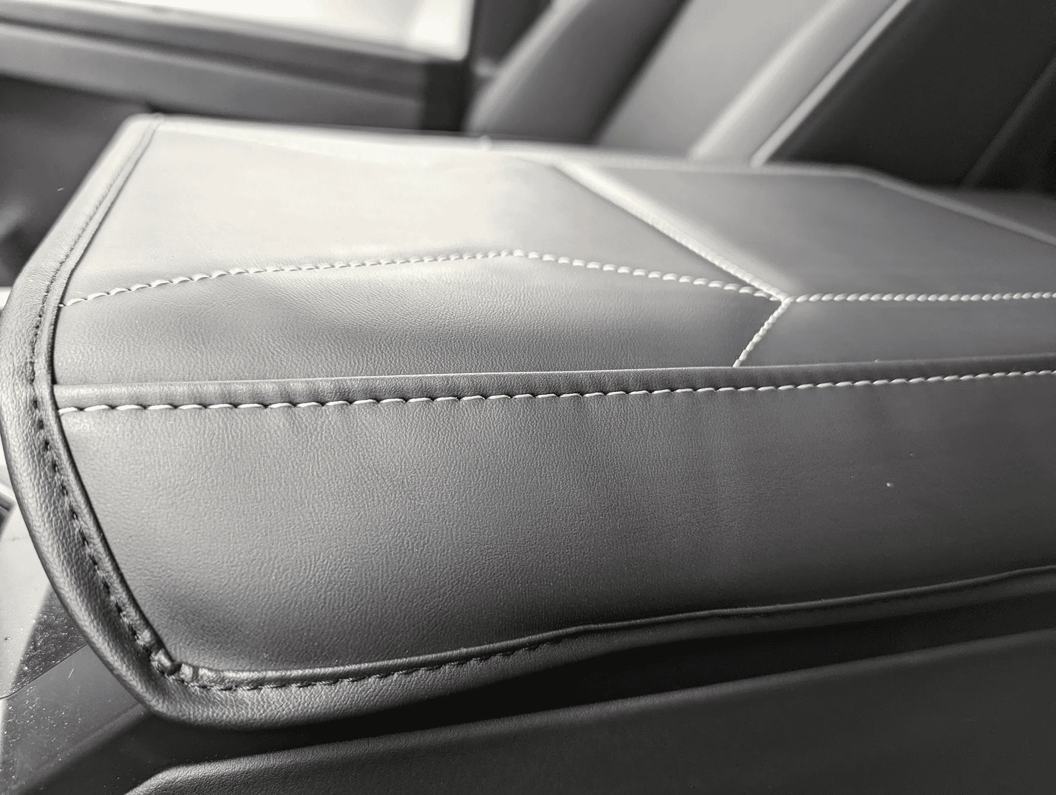 Tesla Cybertruck BestEvMod Armrest Pad Cover 1714427090207-c7