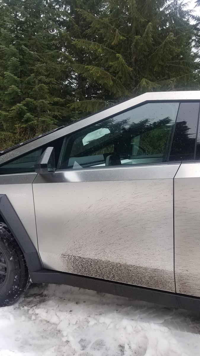 Tesla Cybertruck Recommendations on getting fingerprints off? 20240427_182356sm