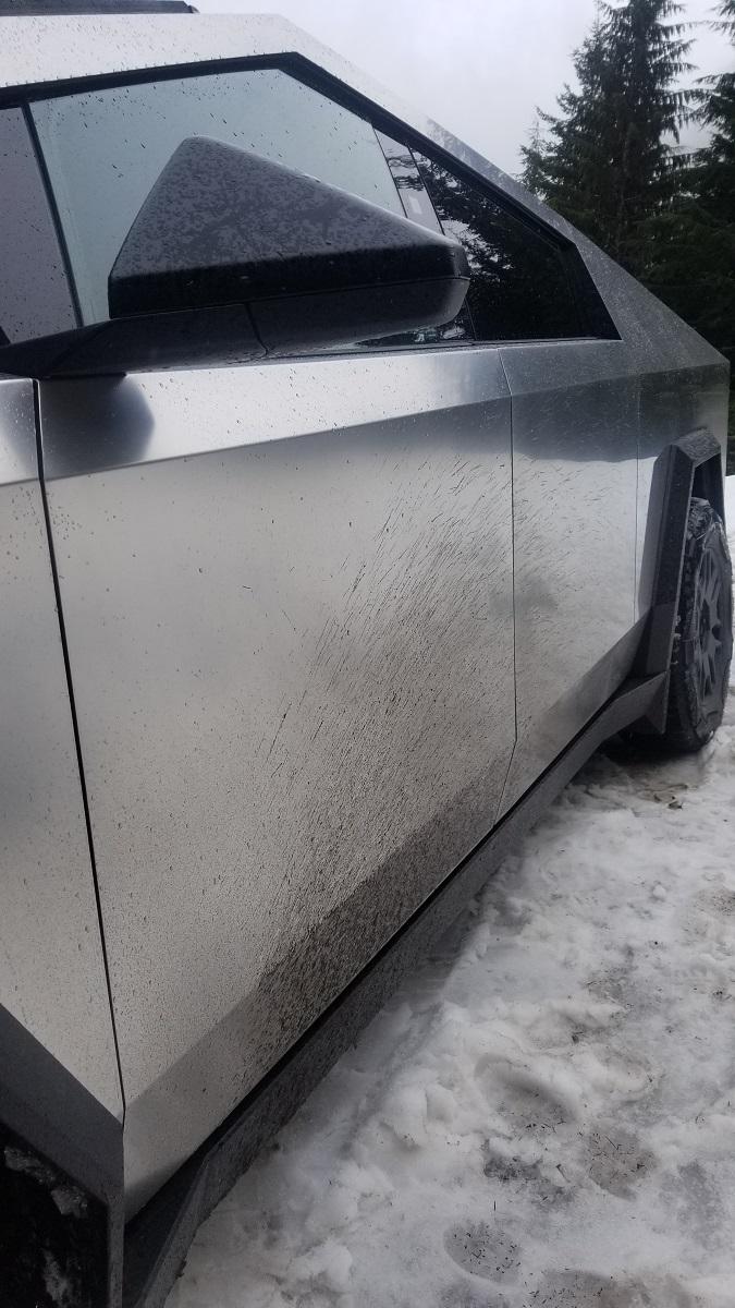 Tesla Cybertruck Recommendations on getting fingerprints off? 20240427_182632sm