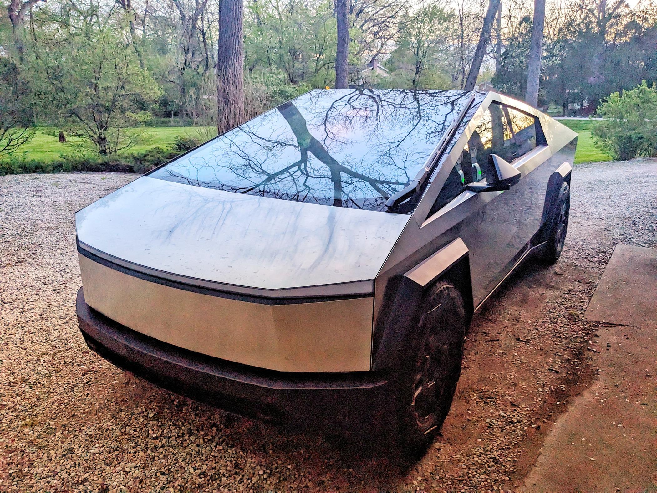 Tesla Cybertruck Cybertruck OWNERS List & Stats [Add Yours]! ✍🏻 Cybertruck (without metadata)