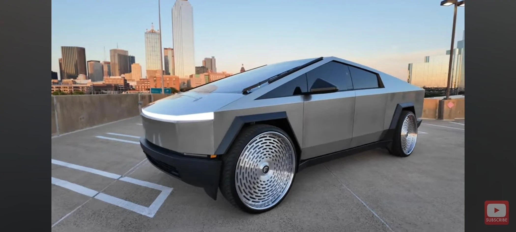 Tesla Cybertruck CRAZY CYBERTRUCK WRAP... 1000000134