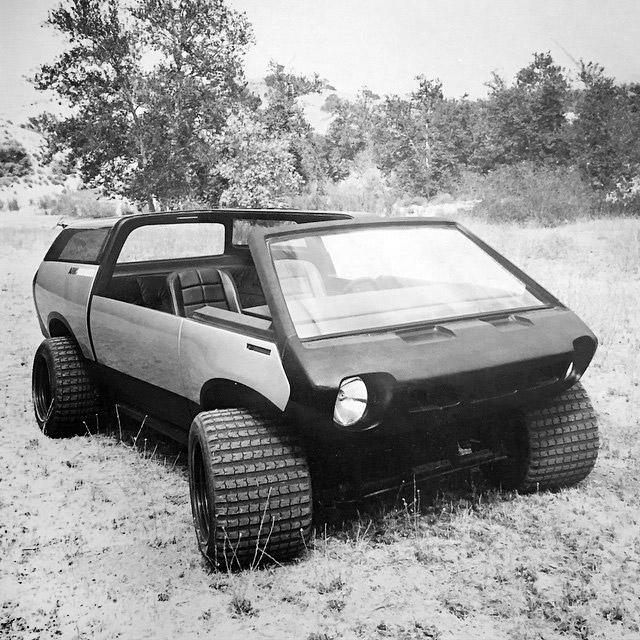 Tesla Cybertruck Cybervan from 1976 4znlll62ua281