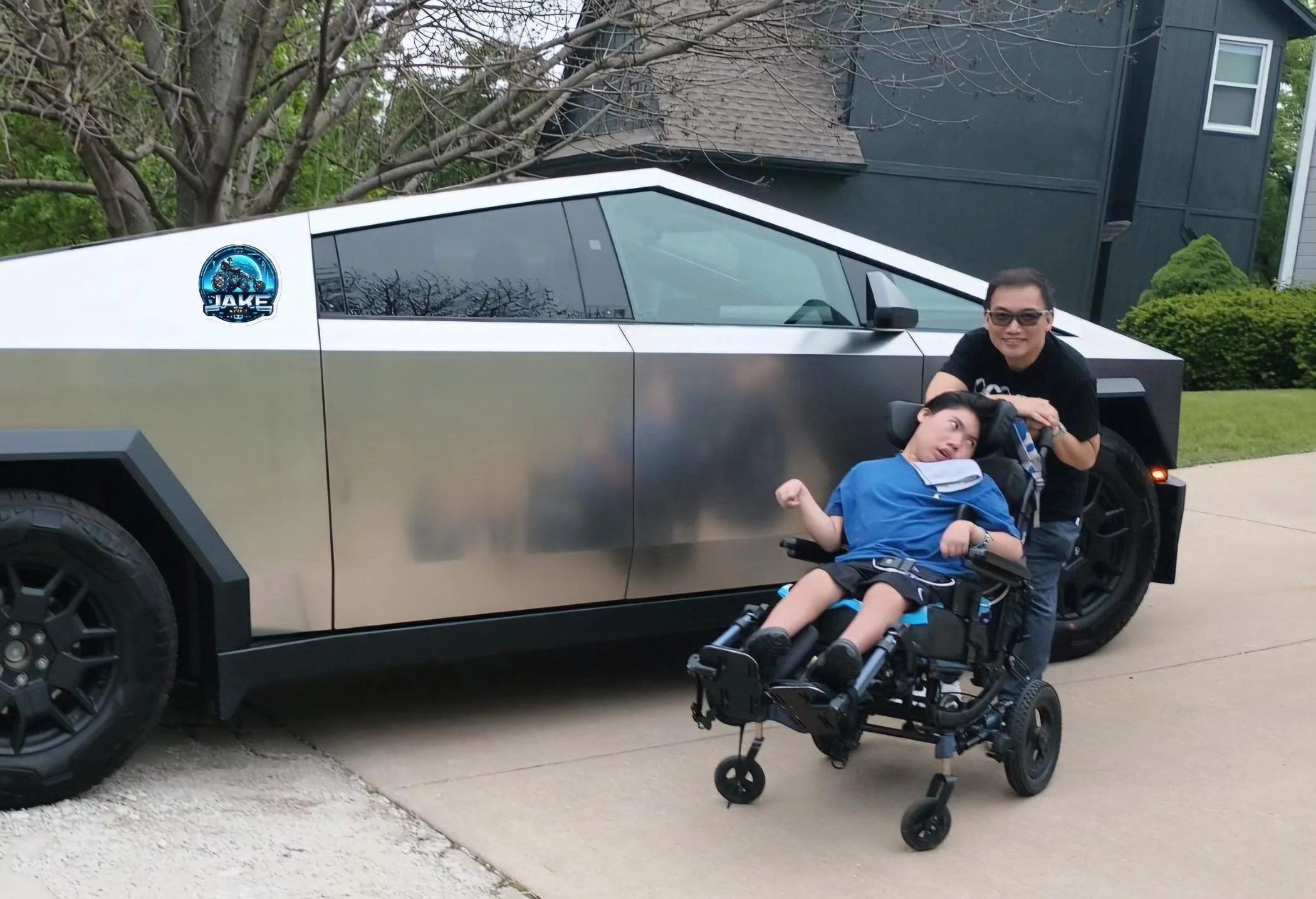 Tesla Cybertruck Today's the Day...Kansas City! 20240429_223255