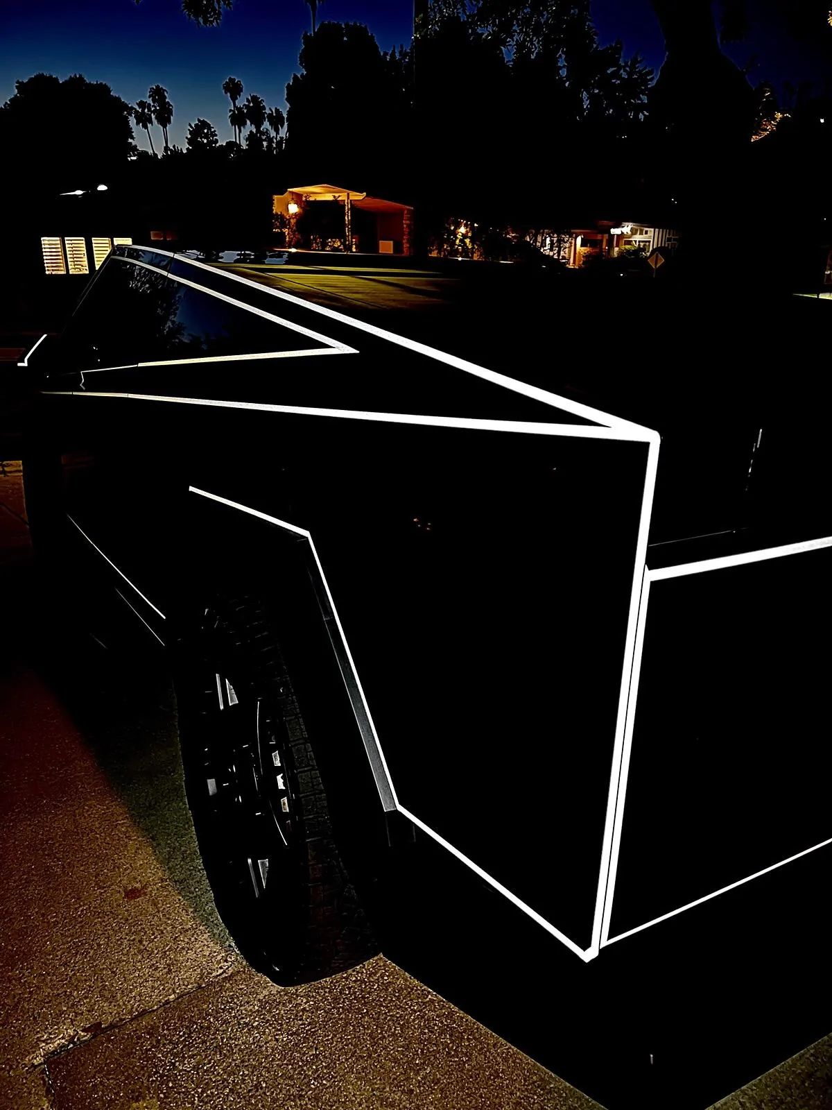 Tesla Cybertruck Daily random Cybertruck photos thread - Post Yours! 📸 🤳 IMG_4368