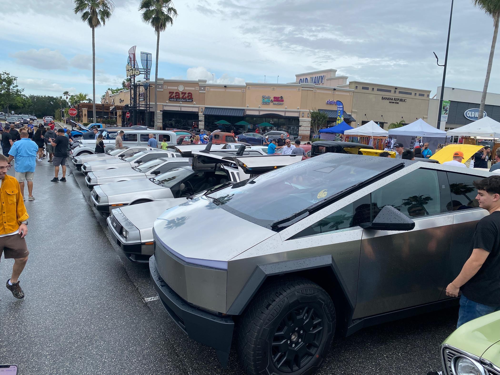 Tesla Cybertruck Daily random Cybertruck photos thread - Post Yours! 📸 🤳 IMG_5533
