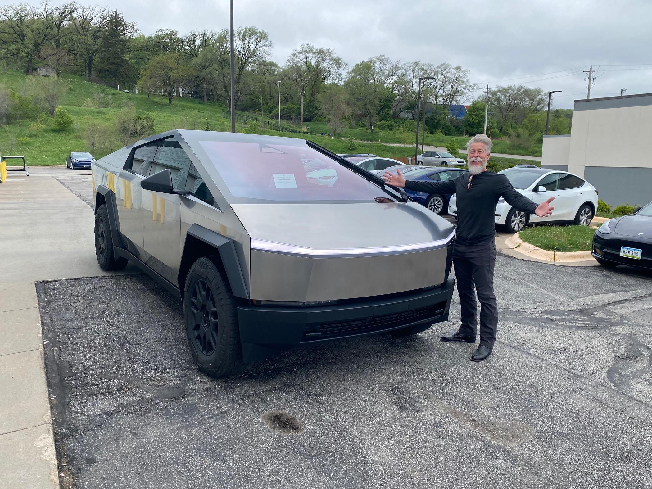 Tesla Cybertruck Finally IMG_5905