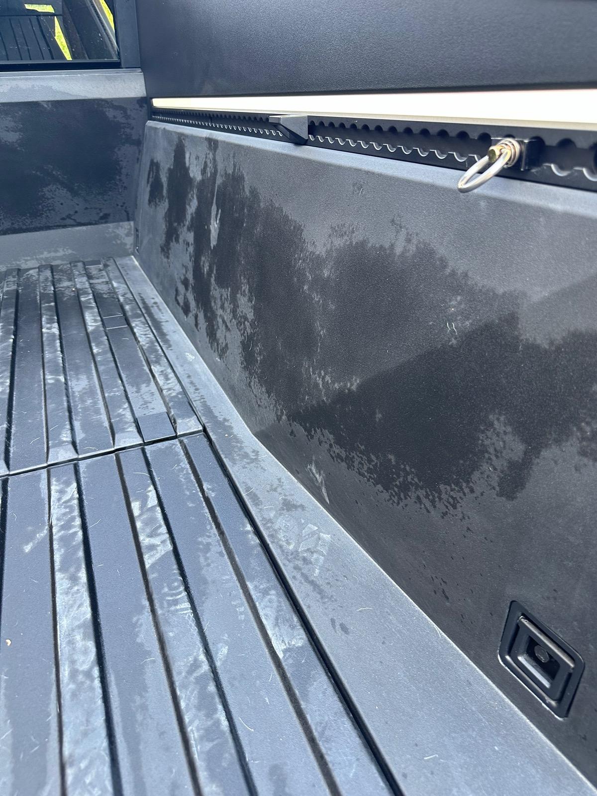 Tesla Cybertruck Door/wiper issue IMG_3109