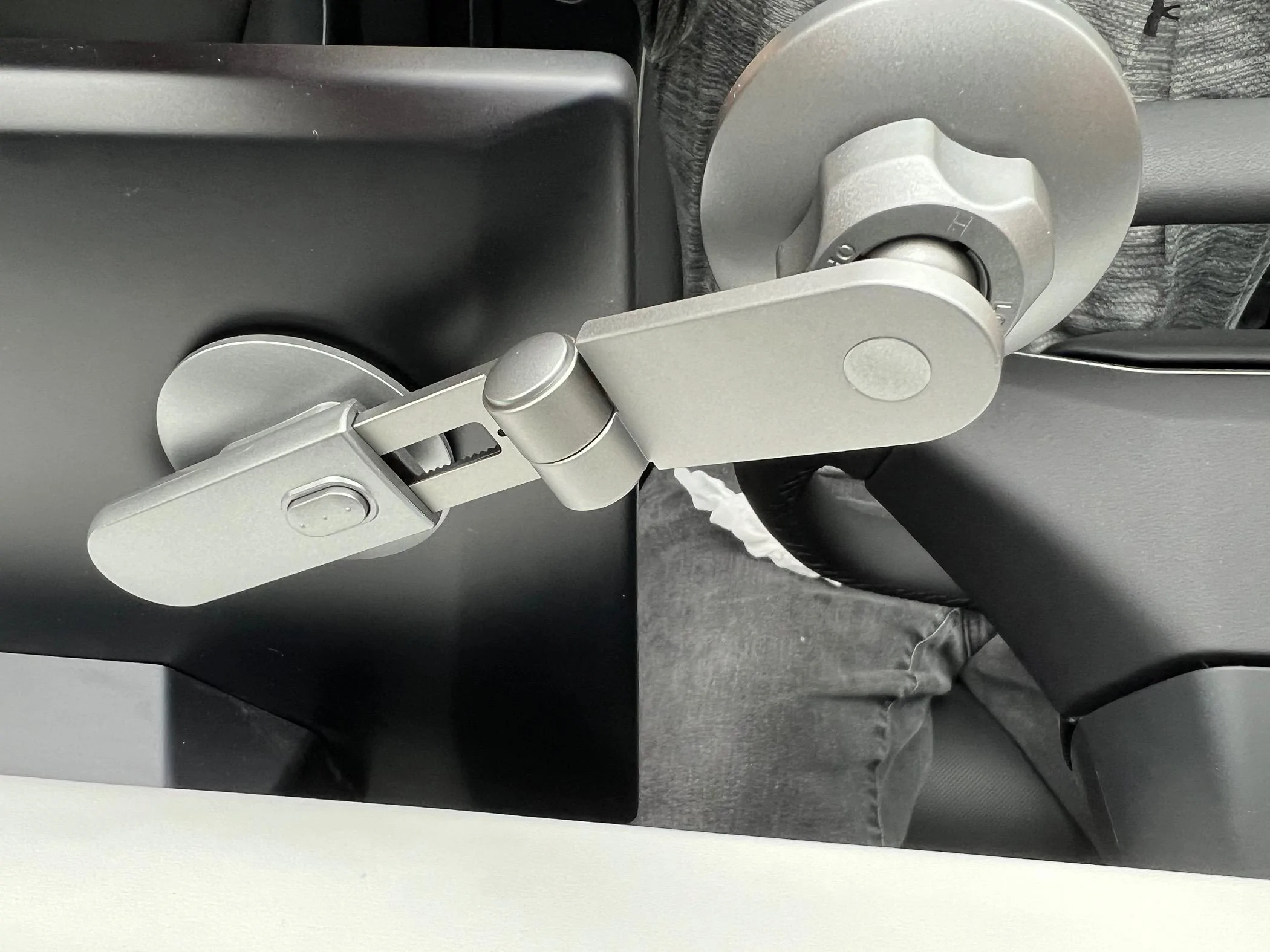 Tesla Cybertruck Phone Mount Installed IMG_0904