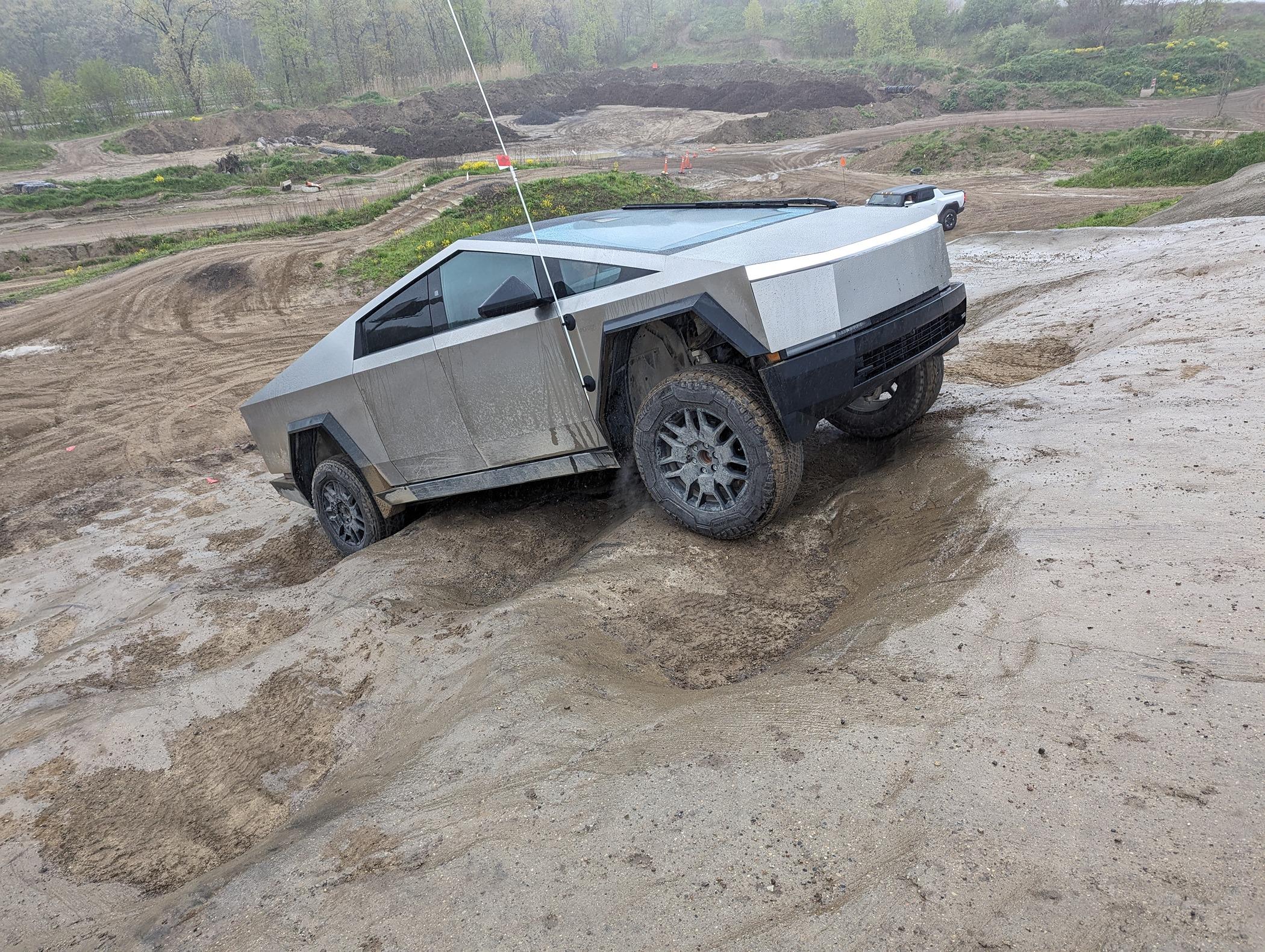 Tesla Cybertruck Hummer and Cybertruck hit up off-road park PXL_20240505_145258033