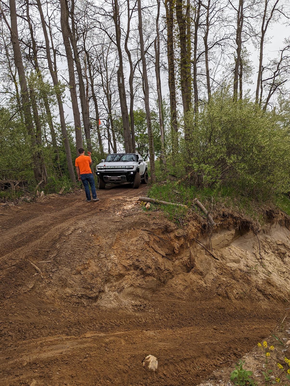 Tesla Cybertruck Hummer and Cybertruck hit up off-road park PXL_20240505_161915525