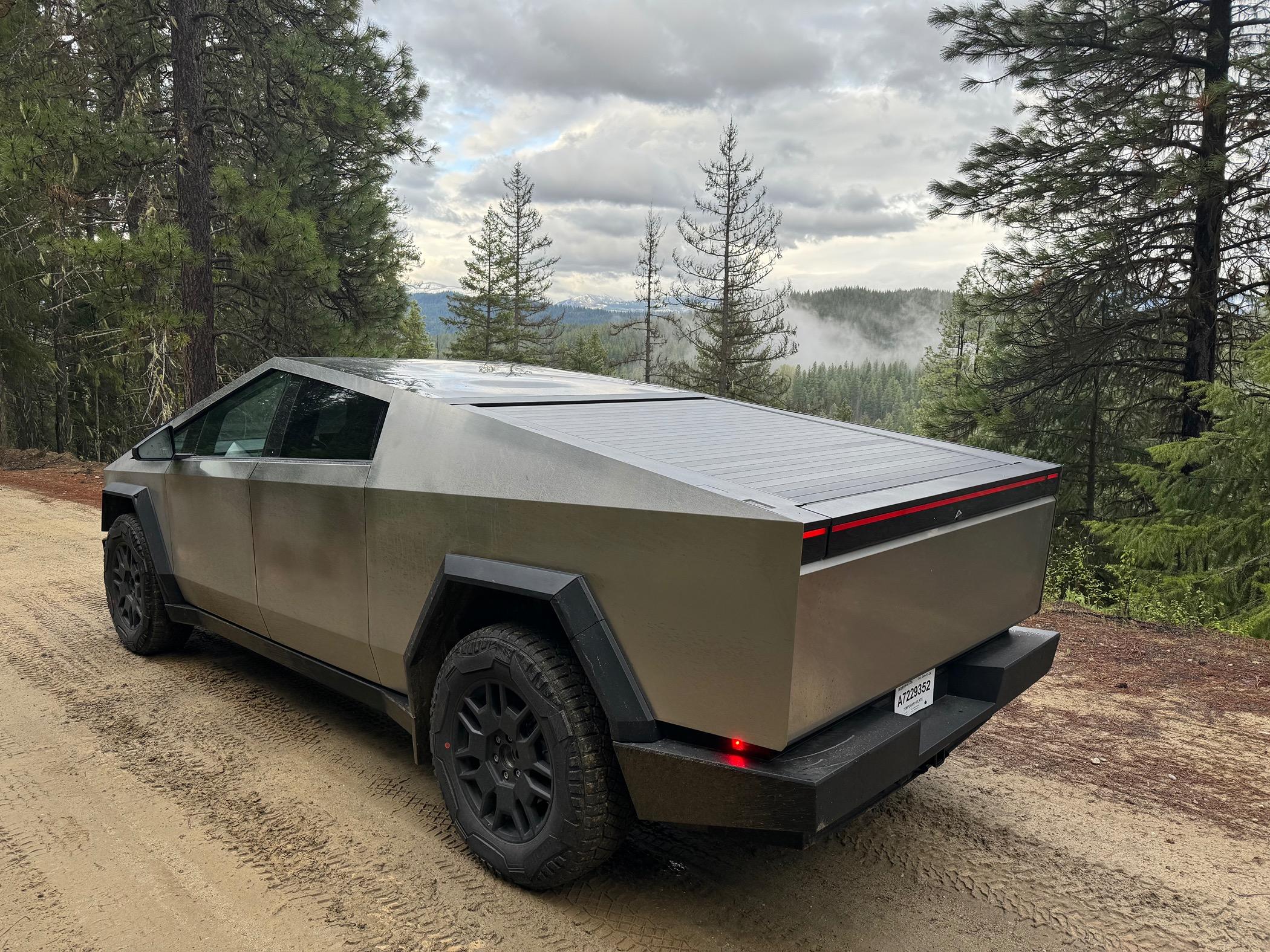 Tesla Cybertruck Daily random Cybertruck photos thread - Post Yours! 📸 🤳 IMG_5116