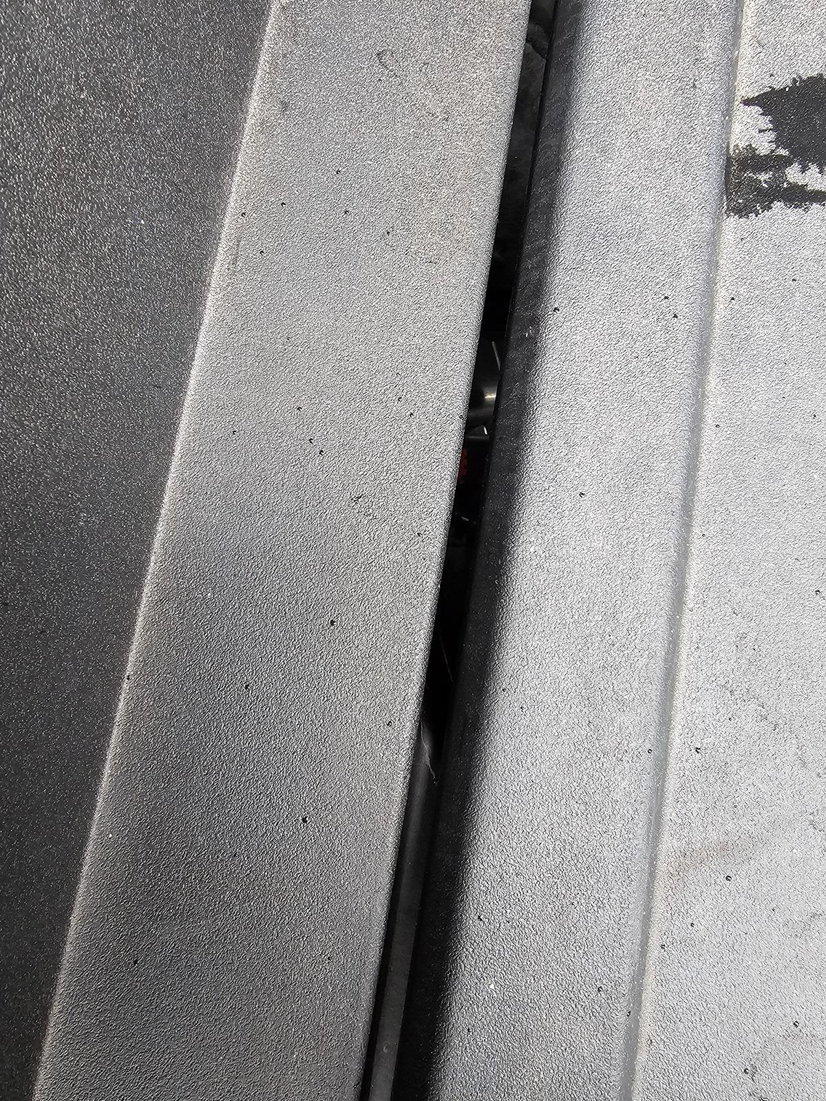 Tesla Cybertruck Gap in bedliner 20240505_133859