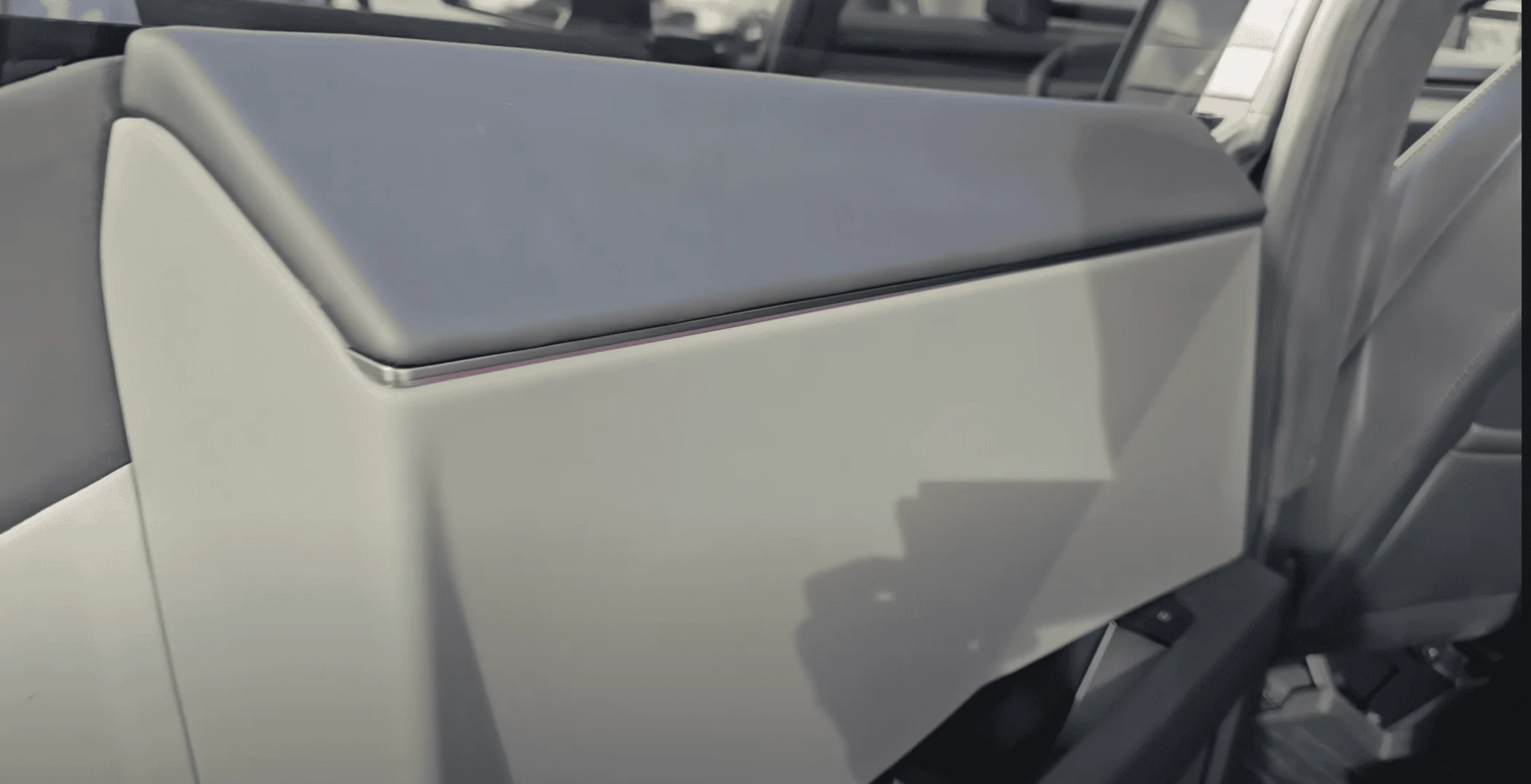 Tesla Cybertruck Breaking: Tactical Grey Interior + 20" Core Wheel Design and Aero Cover for Foundation Series Cybertruck Screenshot 2024-05-06 at 9.27.40 PM