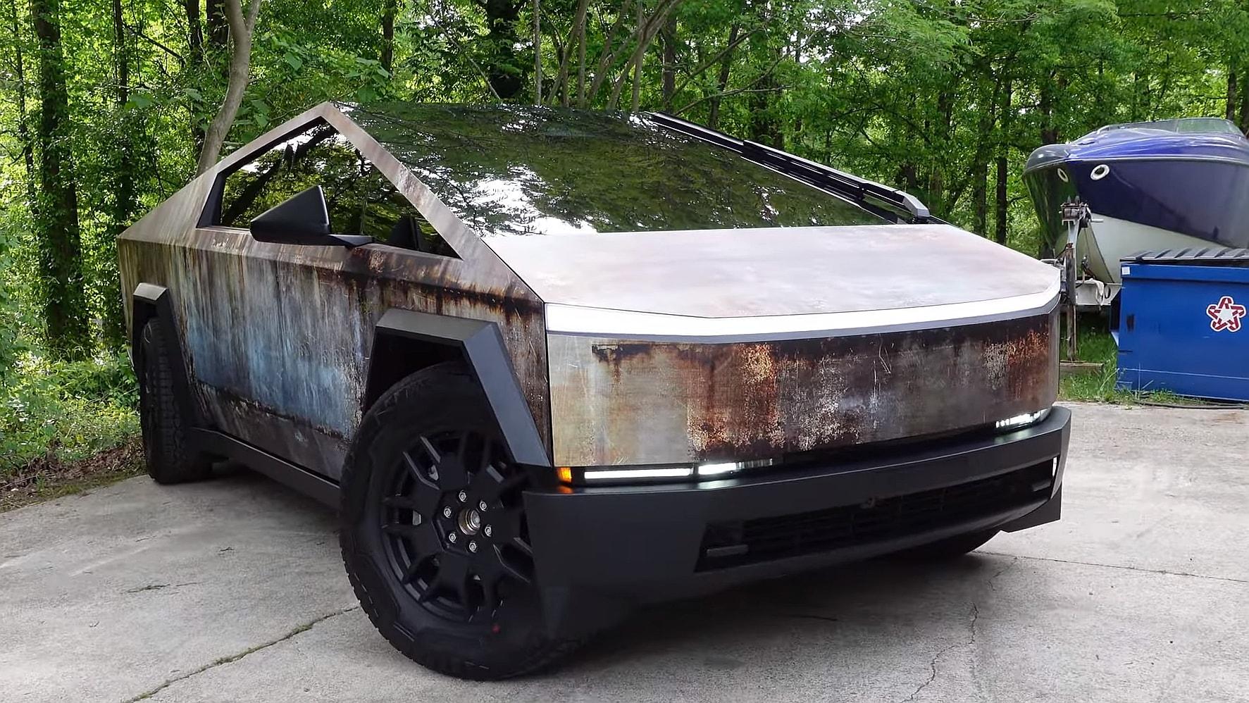 Tesla Cybertruck Rusted Out Cybertruck Rust wrap Cybertruck 2