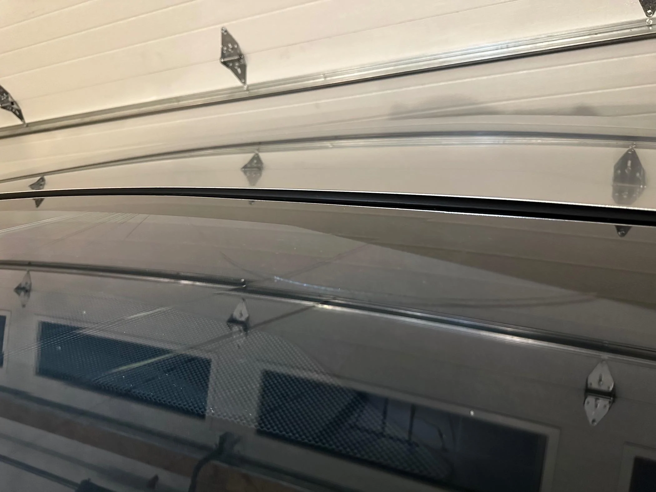 Tesla Cybertruck Windshield cracked on delivery day IMG_3431
