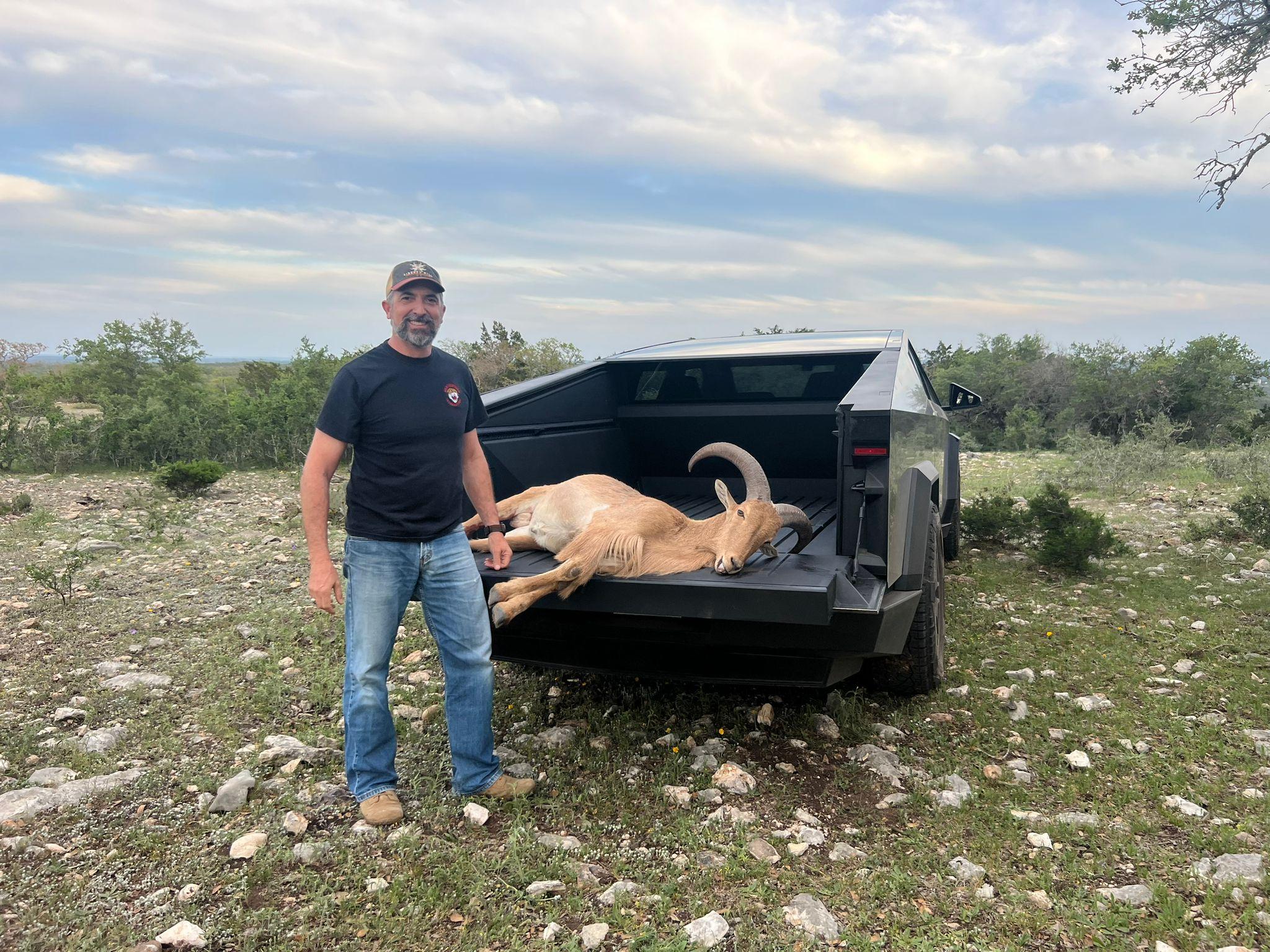 Tesla Cybertruck Cybertruck Goes Hunting 1000048823