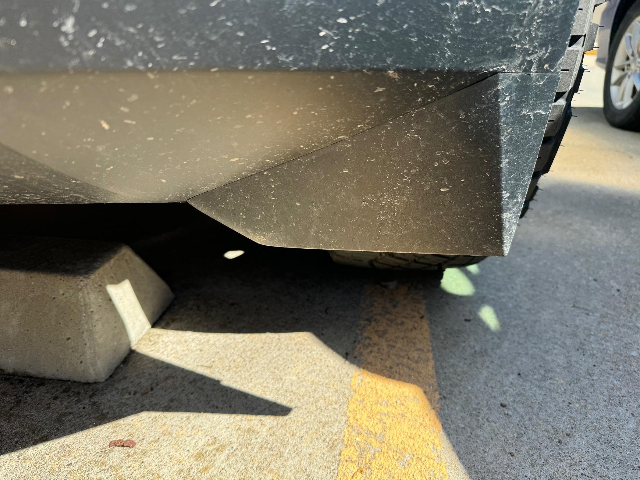 Tesla Cybertruck WTB: Bumper front fascia fairing IMG_1380