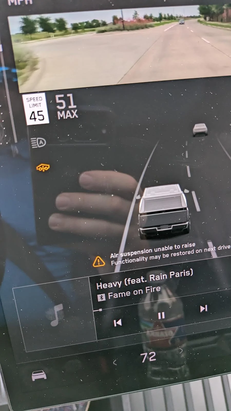 Tesla Cybertruck Suspension Issue! PXL_20240509_172432254