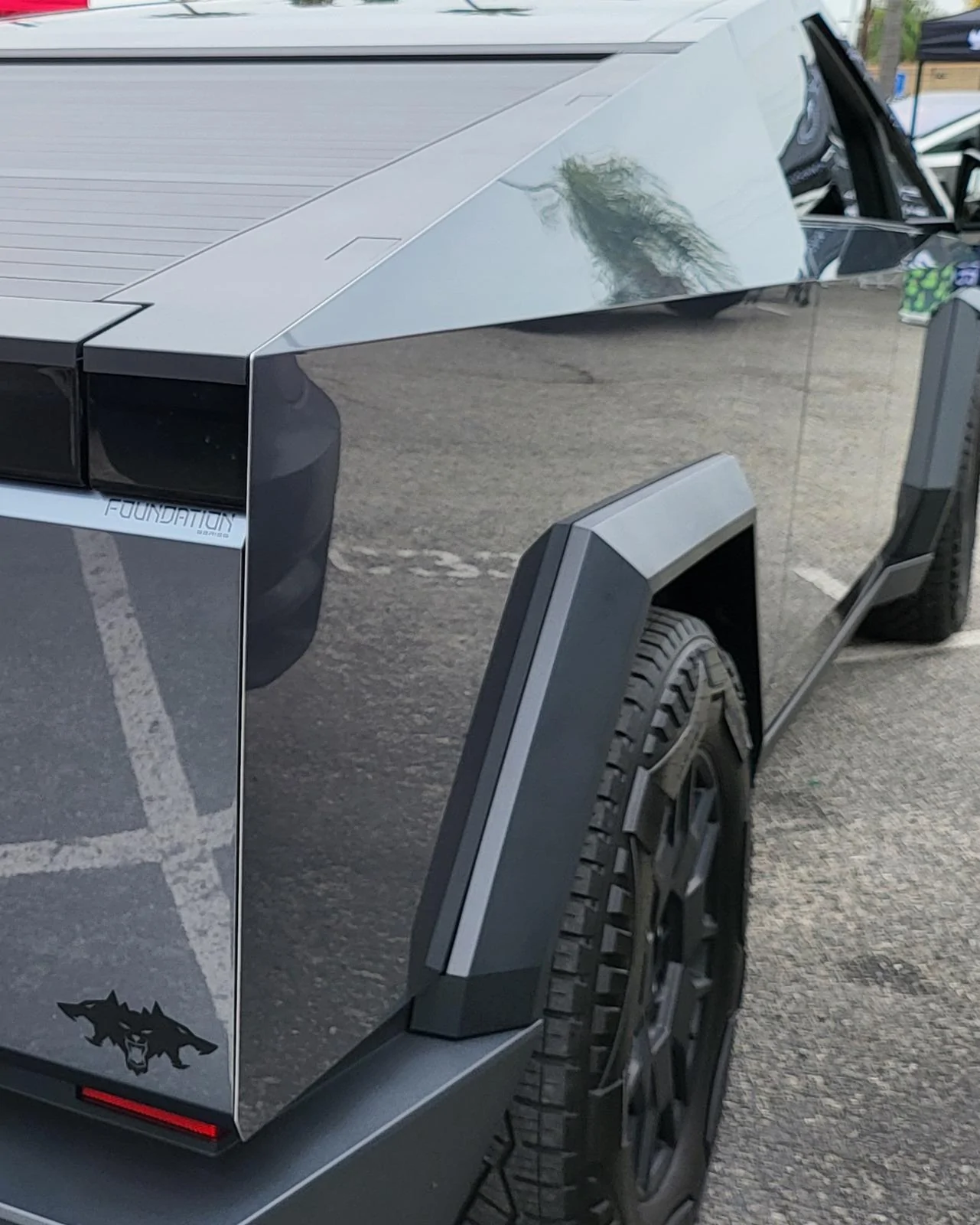 Tesla Cybertruck Revisiting "To Wrap or not to Wrap." 1000007457