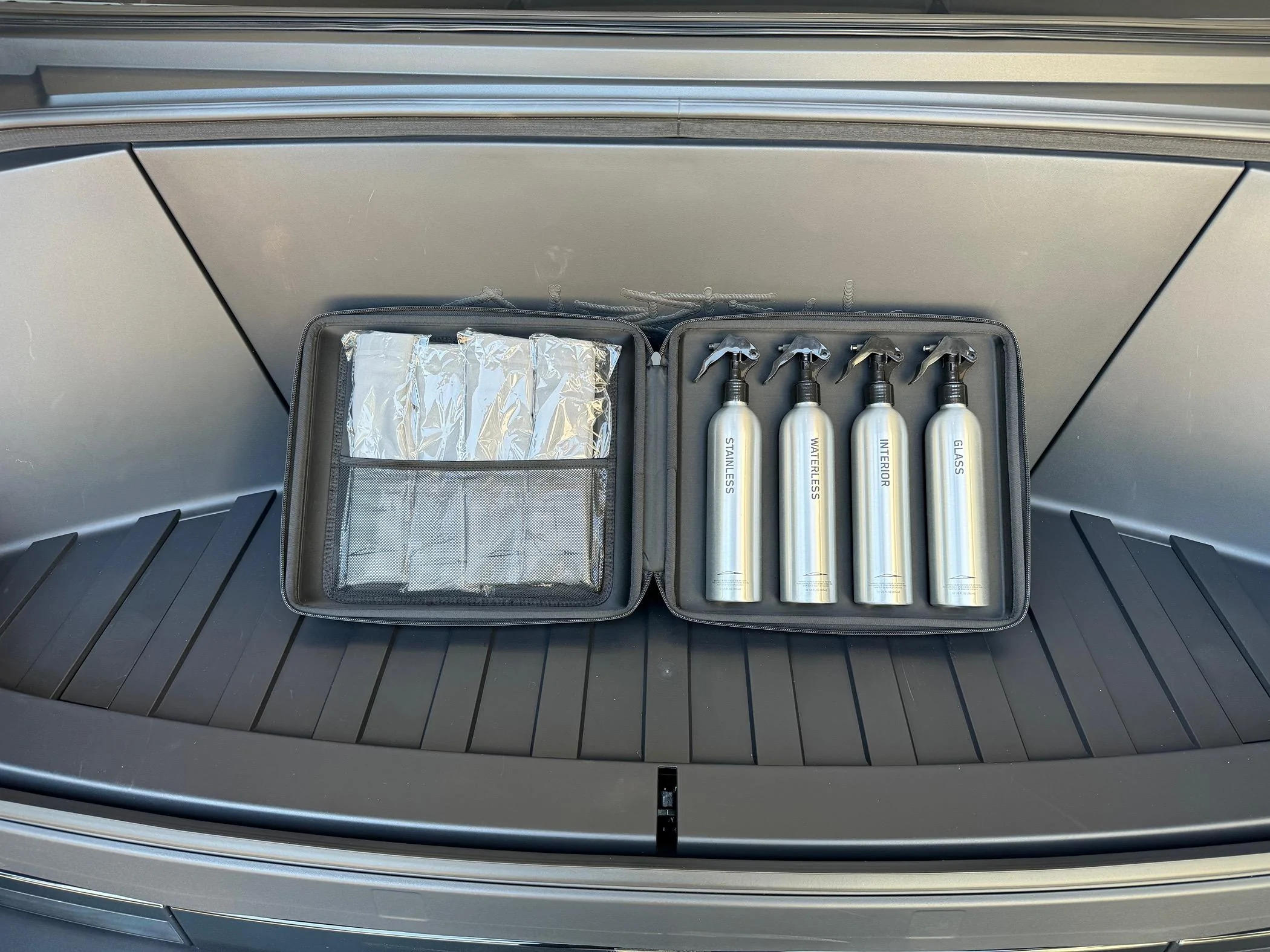 Tesla Cybertruck Cybertruck Cleaning Kit Received IMG_0993